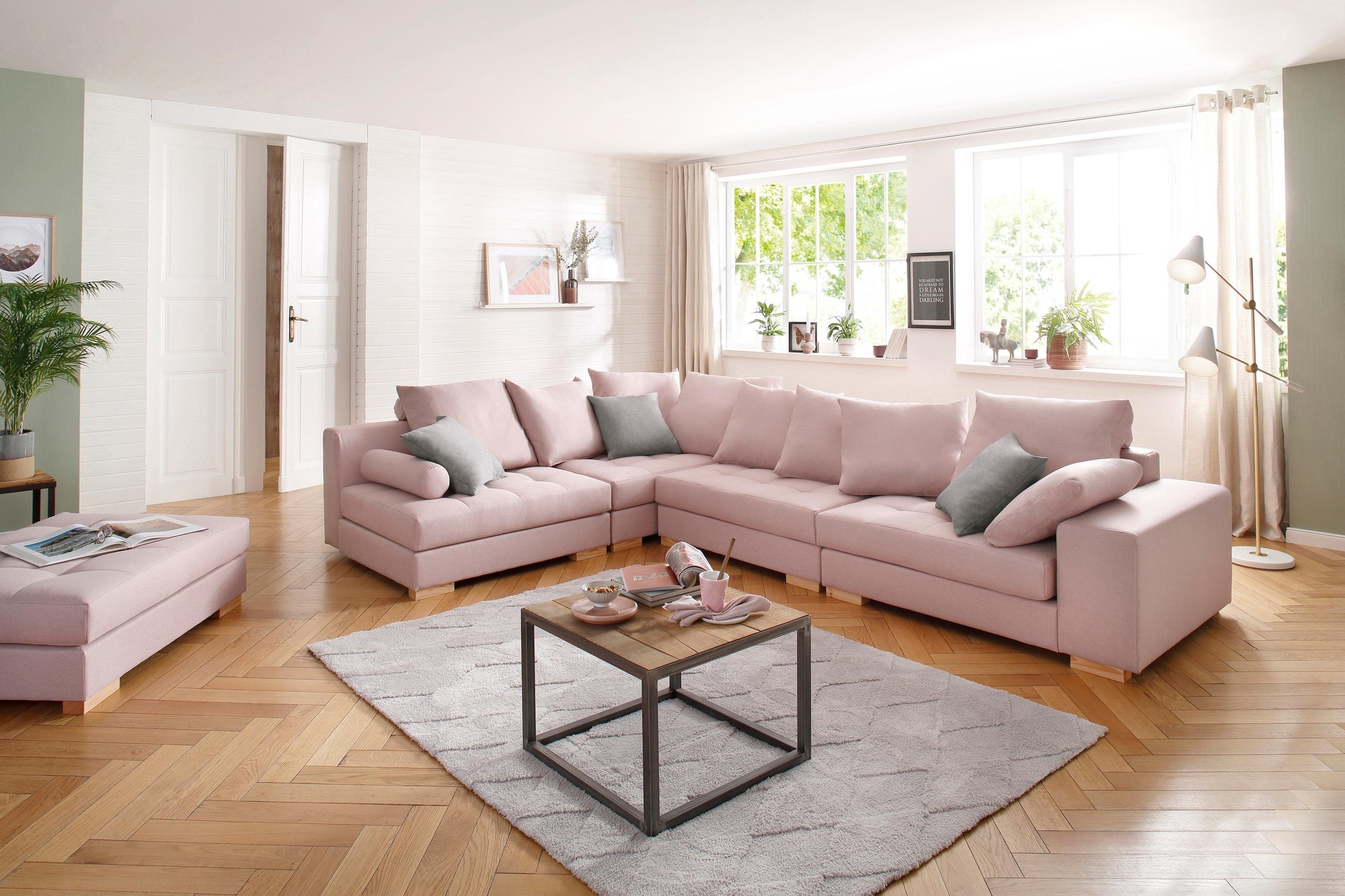 Image of Home affaire Ecksofa »Valena«, Steppung im Sitzbereich, Federkern bei Ackermann Versand Schweiz