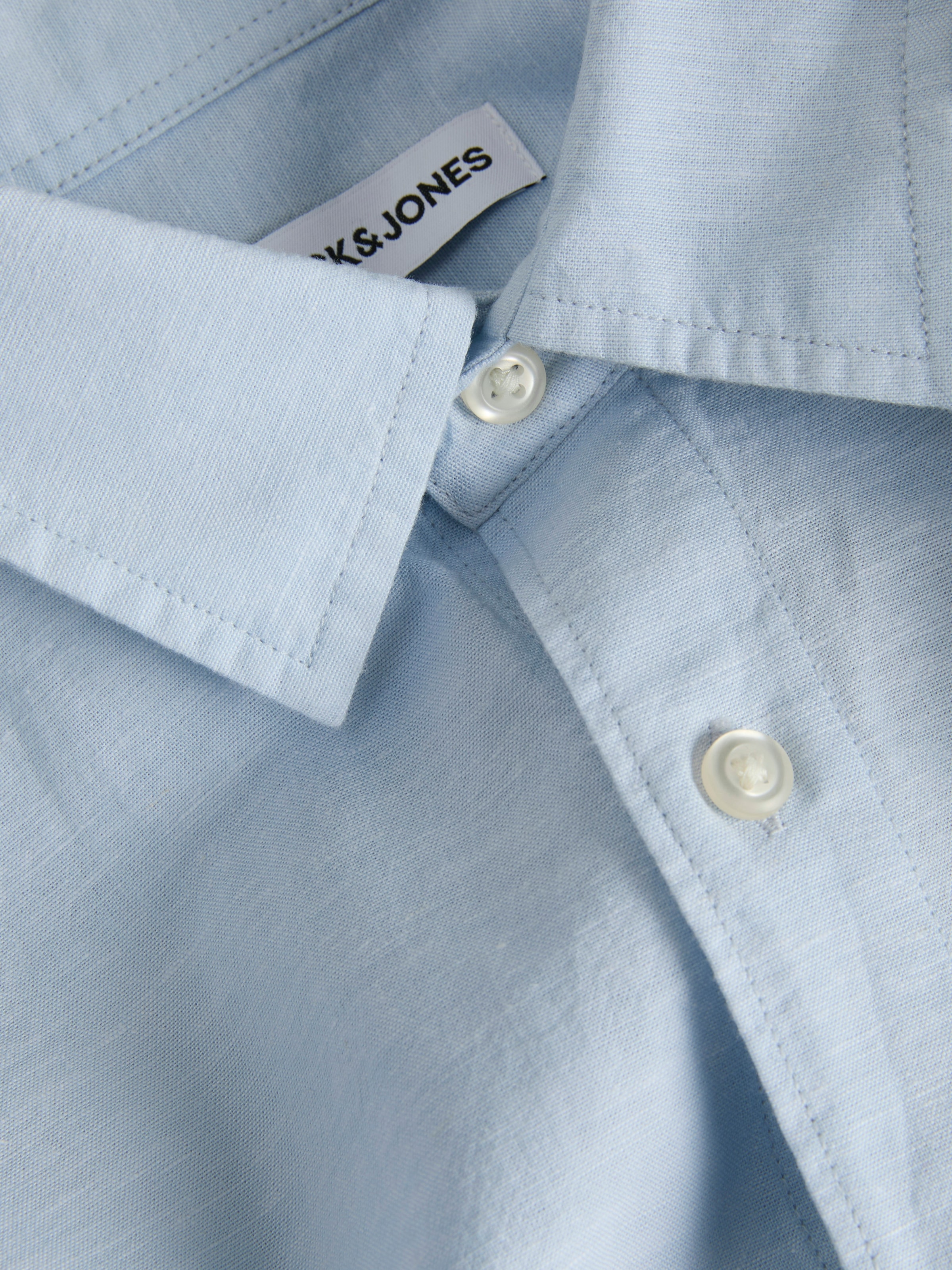 Jack & Jones PlusSize Langarmhemd »JJEBREEZE LINEN BLEND SHIRT L/S SN PLS« mit auffälliger Knopfleiste