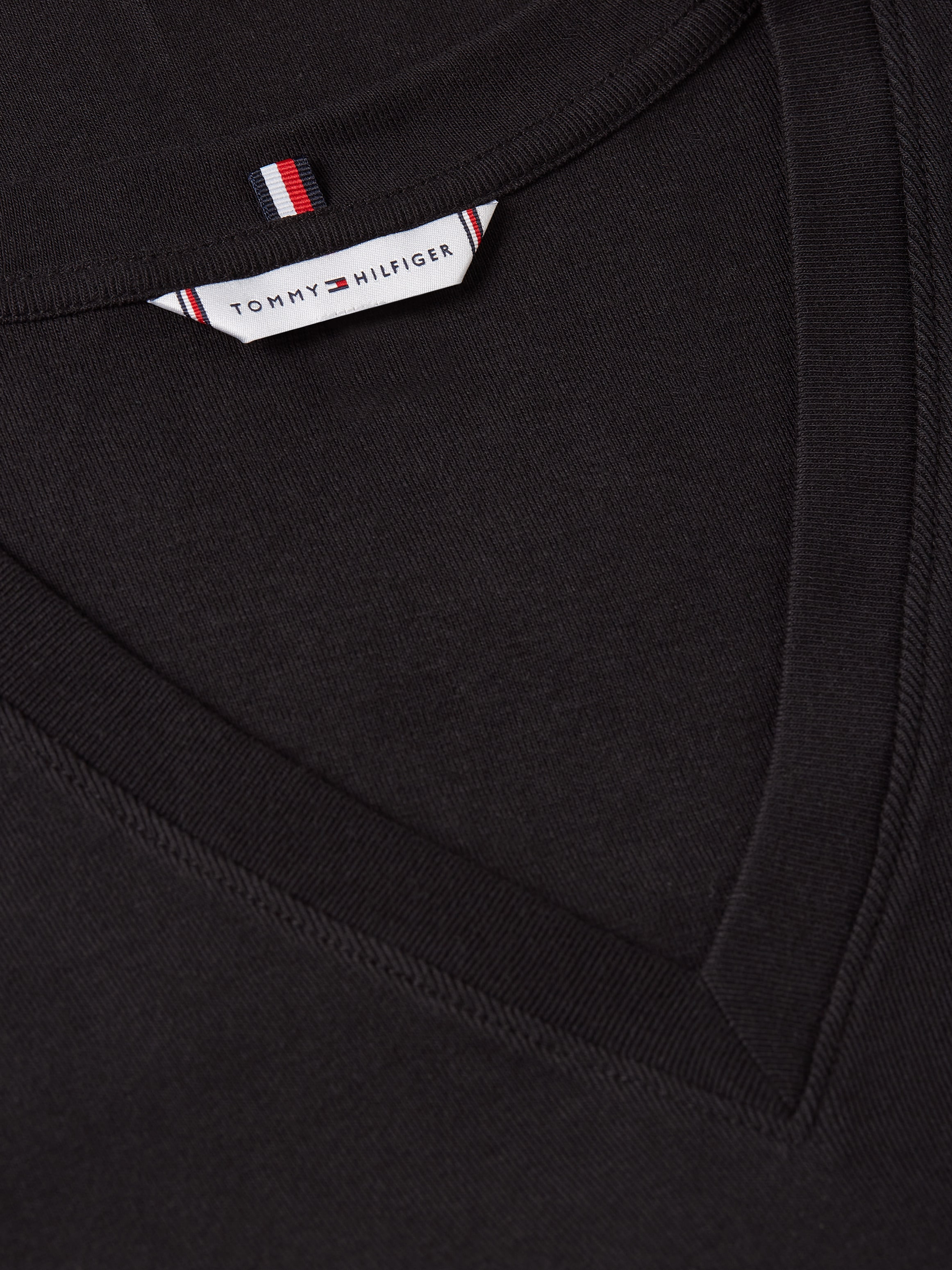 Tommy Hilfiger T-Shirt »CODY, Slim Fit«, mit V-Ausschnitt