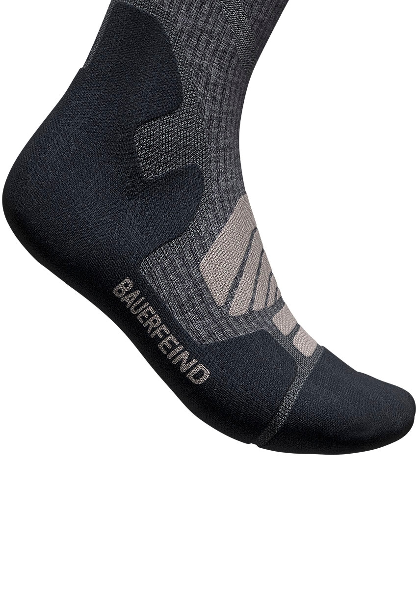 Bauerfeind Sportsocken »Outdoor Merino Mid Cut Socks« mit hohem Anteil an Merinowolle, atmungsaktiv, wärmend