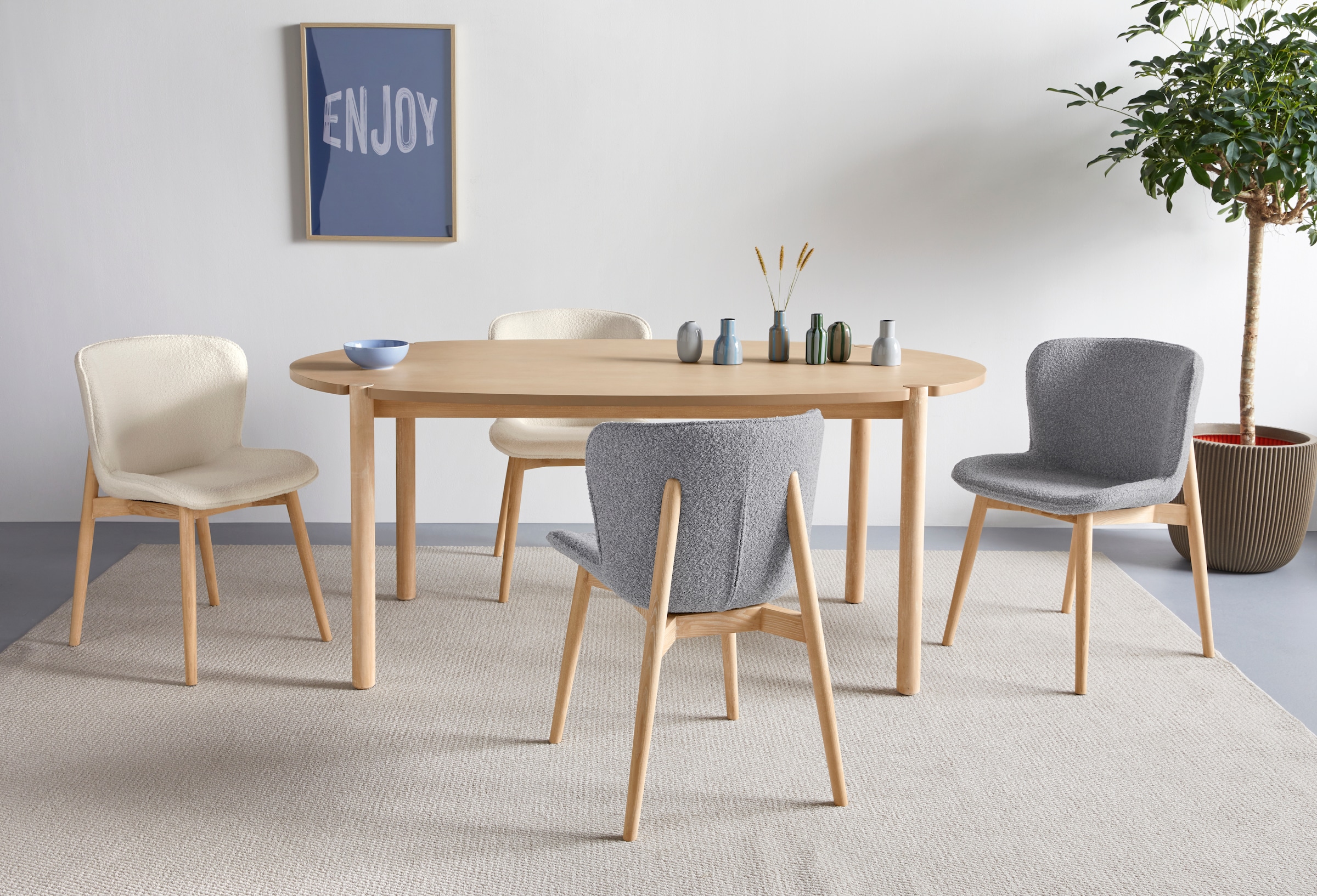 Image of s.Oliver Esszimmerstuhl "Kailee" (Set) 2 Stk.weicher Bouclé-Bezug, ergonomisches Design, Eschenholzgestell