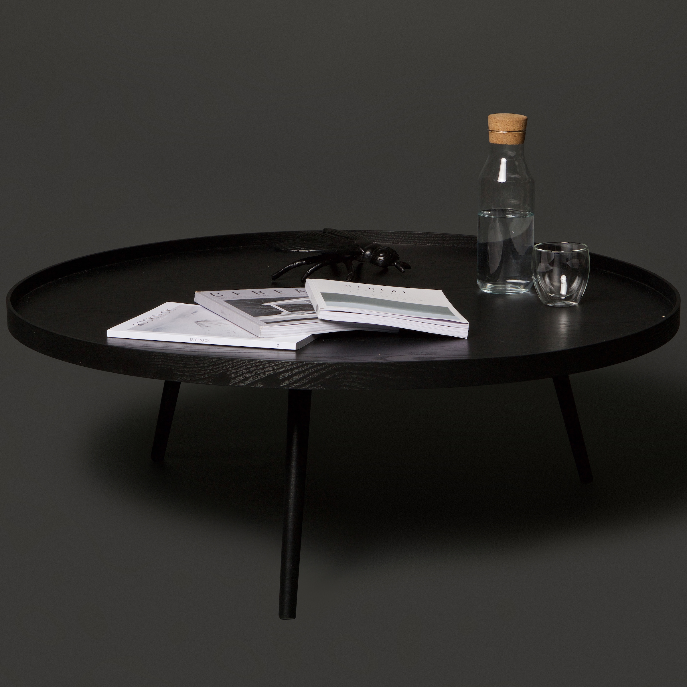 WOOOD Beistelltisch »Mesa mit MDF-Tischblatt und Kiefernholzbeinen Ø 100 x H 36 cm« Runde Form mit Randerhöhung, konische Kiefernholzbeine, Tragkraft 15kg