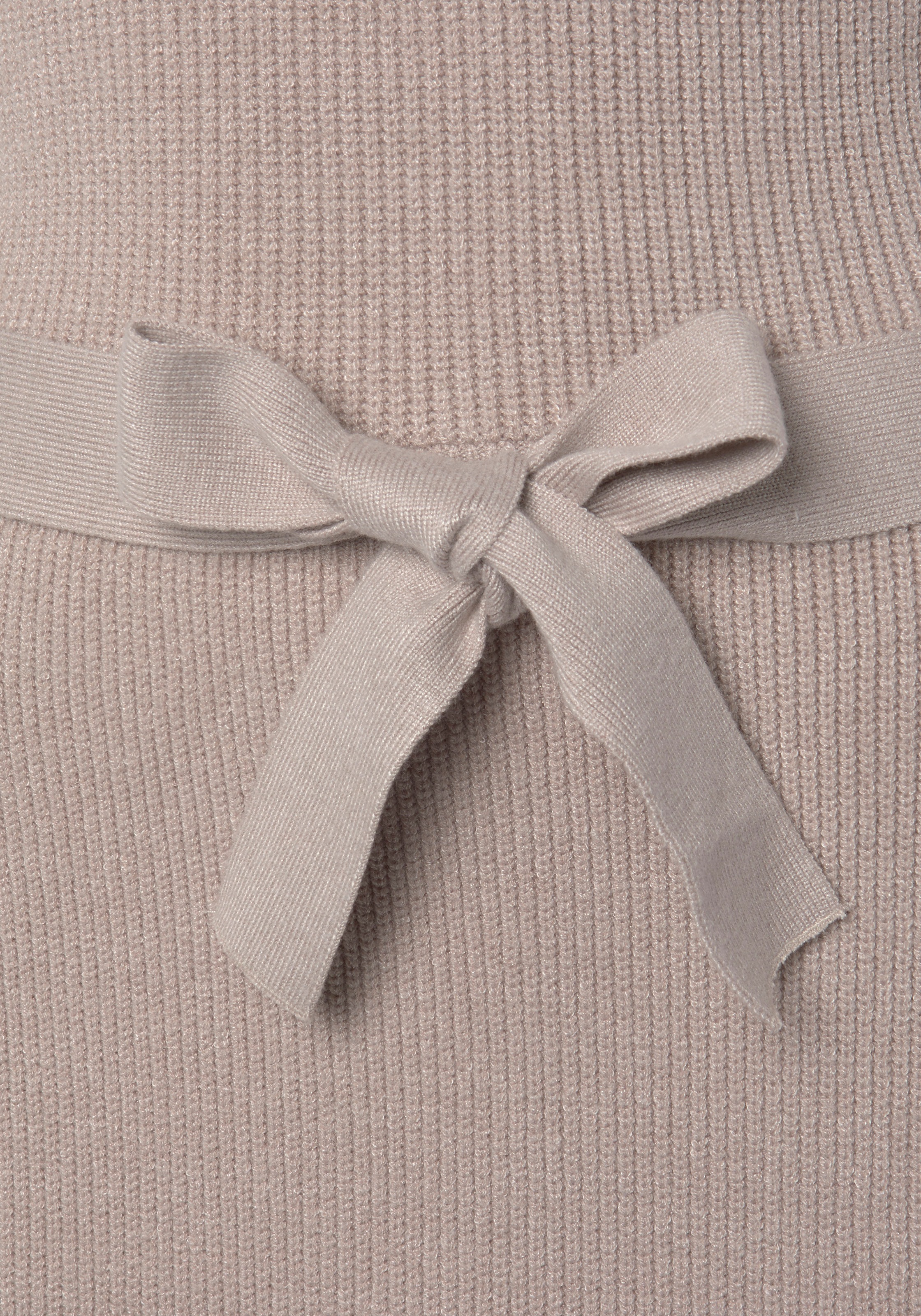 LASCANA Strickkleid, (mit Bindegürtel), und V-Ausschnitt, Herbst- Winterkleid, casual-elegant