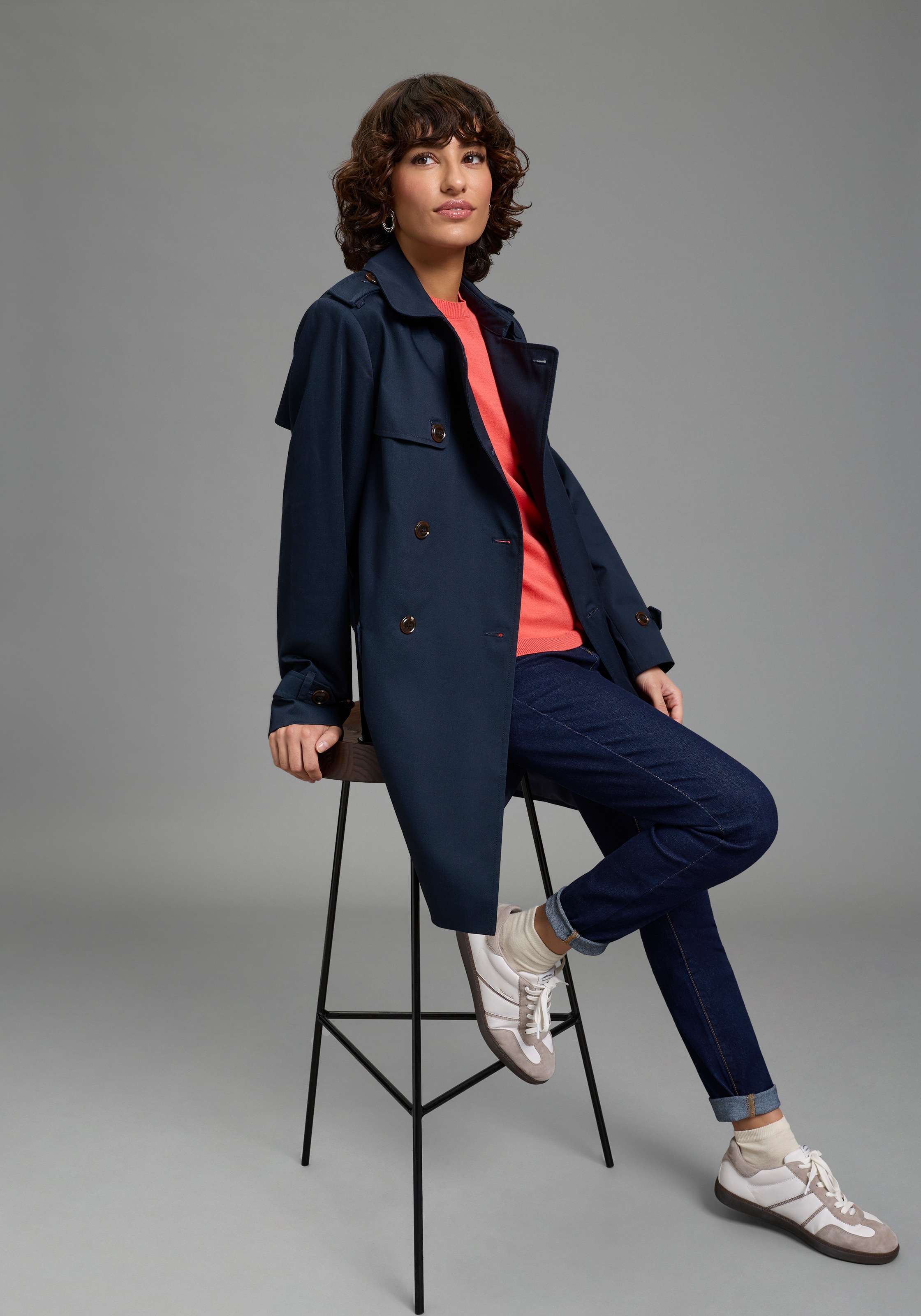 Laura Scott Trench-coat aus Baumwolle und Polyester, unifarben mit Piping-Applikationen
