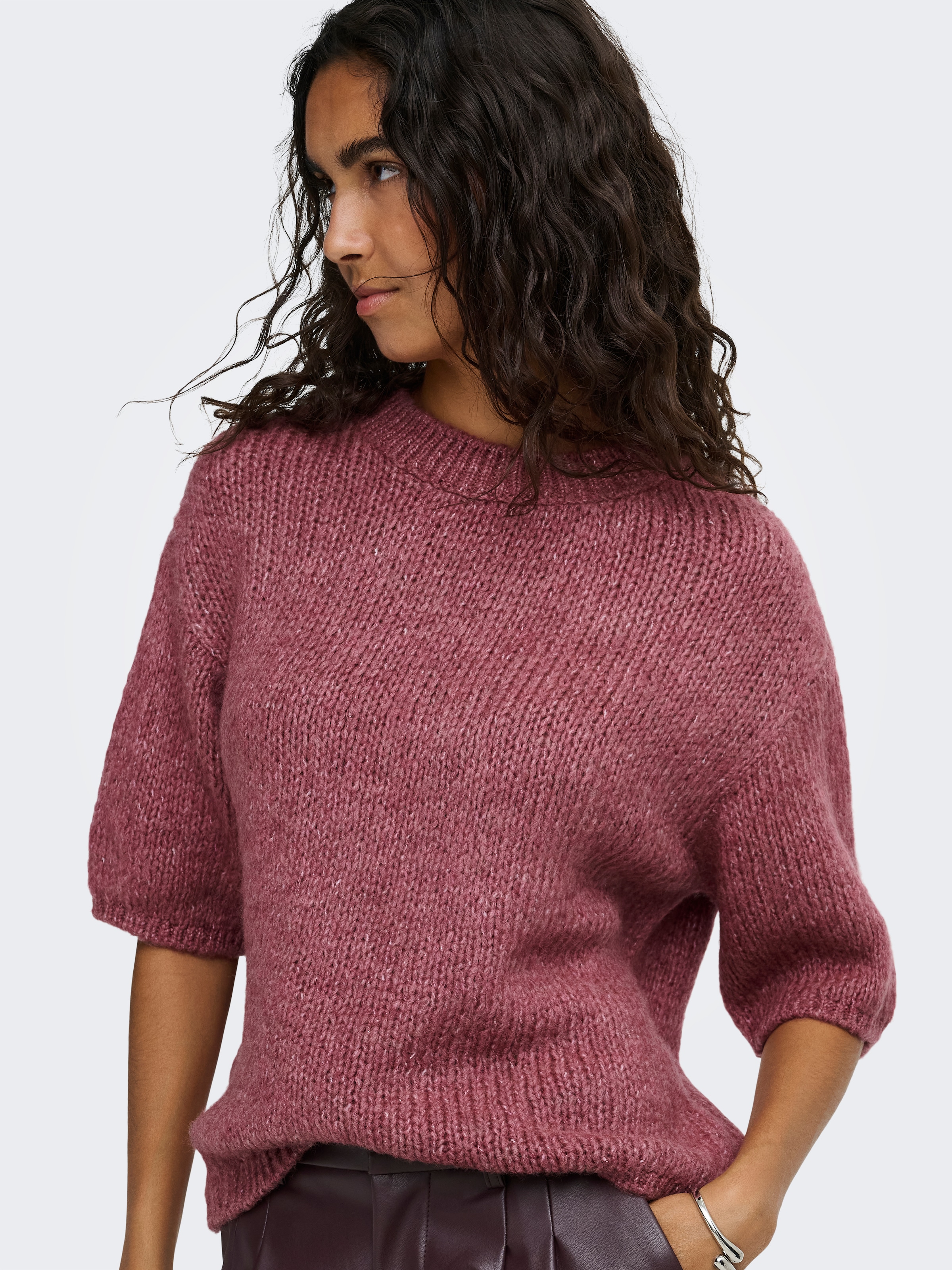 JDY Pull en tricot »JDYDICTE S/S PULL O-NECK KNT NOOS« fibre synthétique, coupe ajustée tricotée