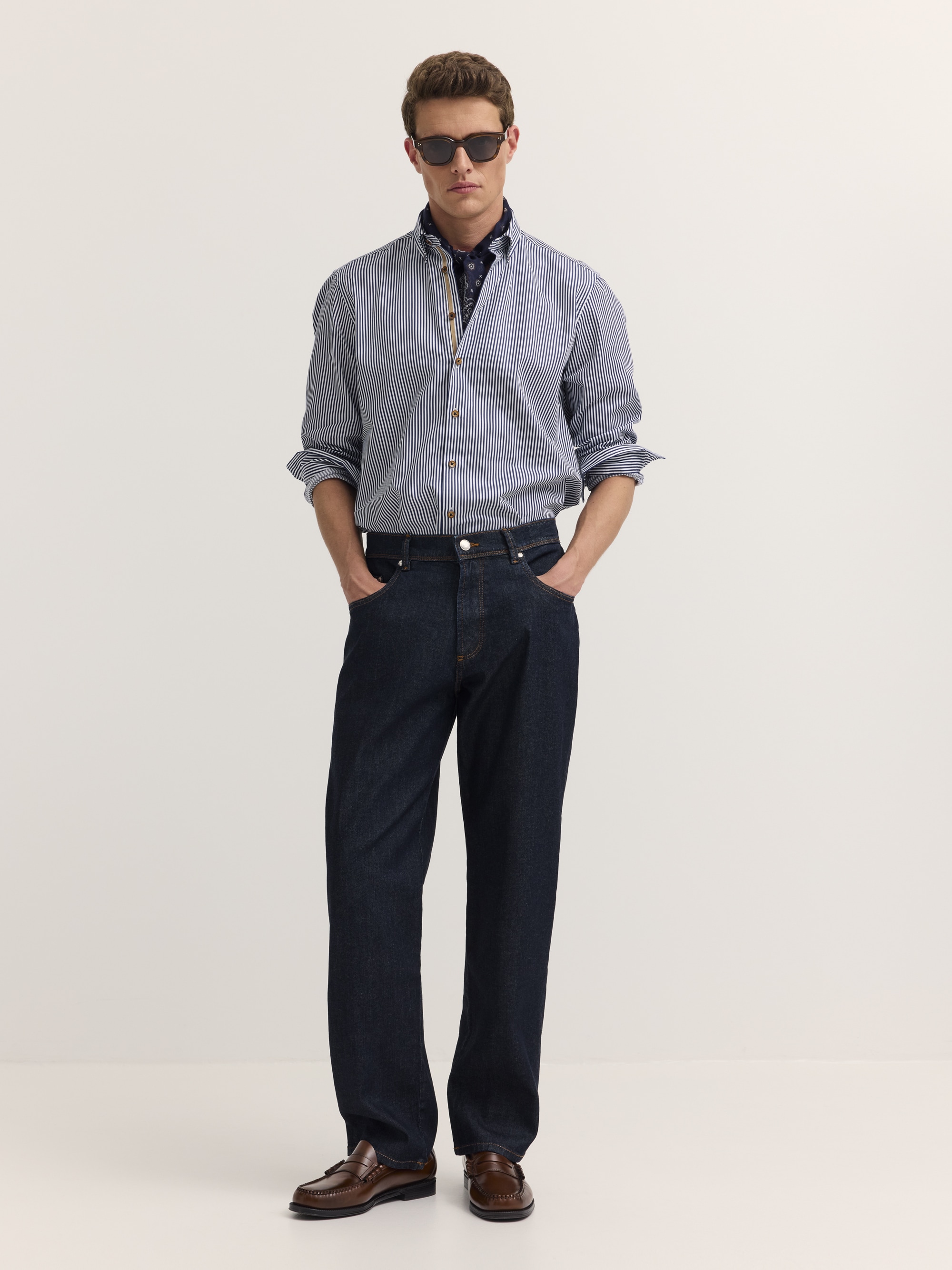 bugatti Jeans à 5 poches »Loose Fit« en denim brut Kaihara