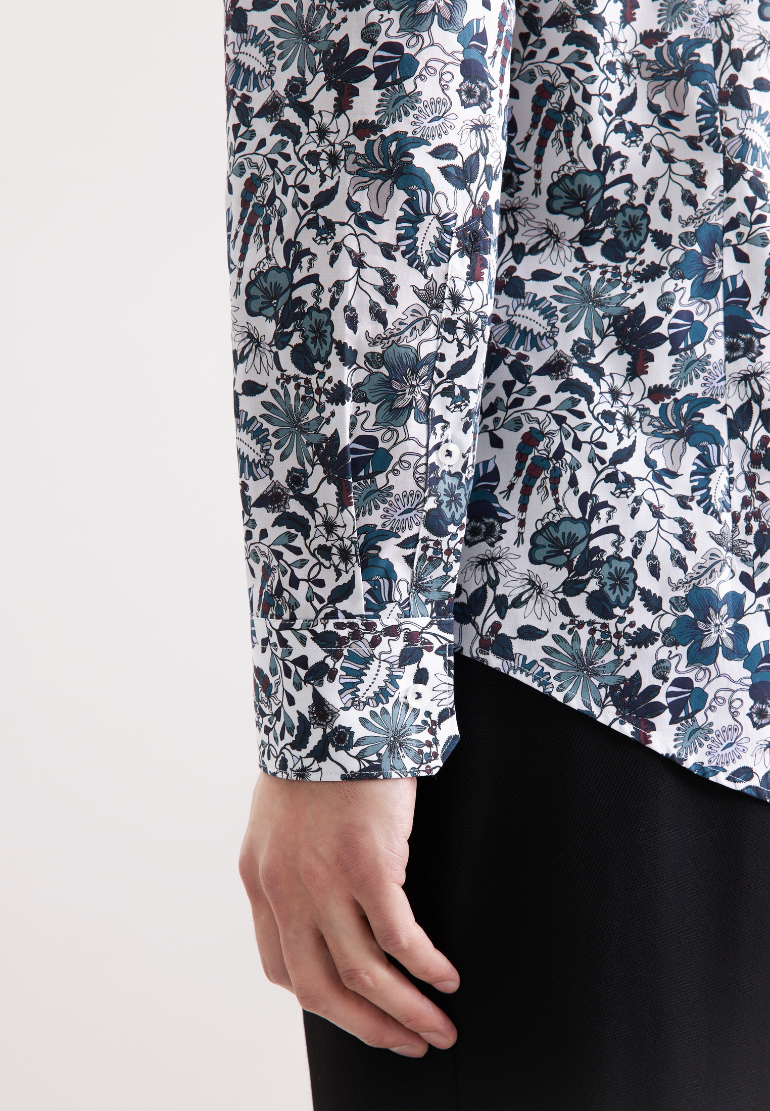 seidensticker Businesshemd »Schwarze Rose« Slim 1/1 Kentkragen Geblümt