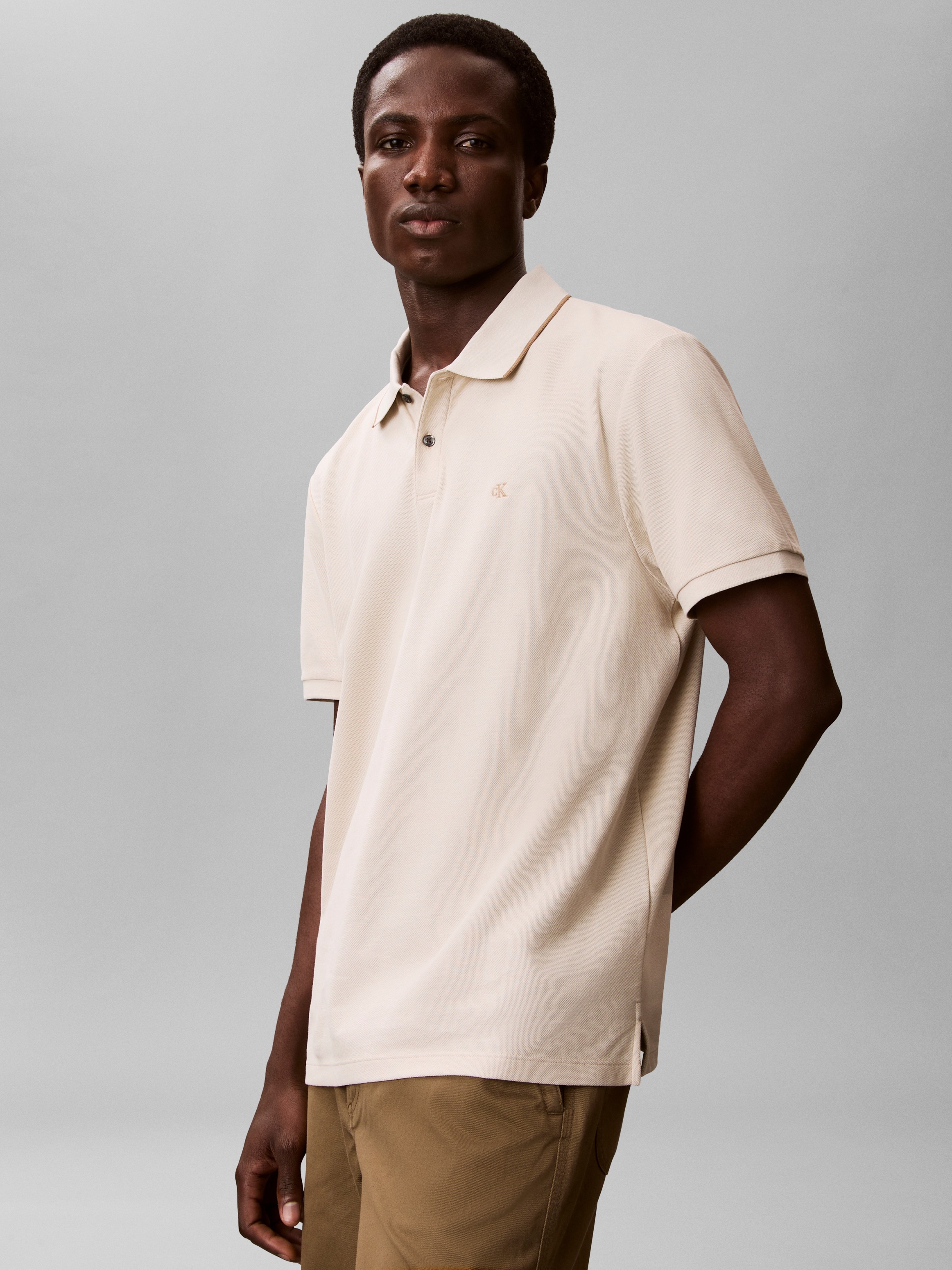 Calvin Klein Jeans Polo »SS RFND PQ TPPD CLSS« avec encolure ronde