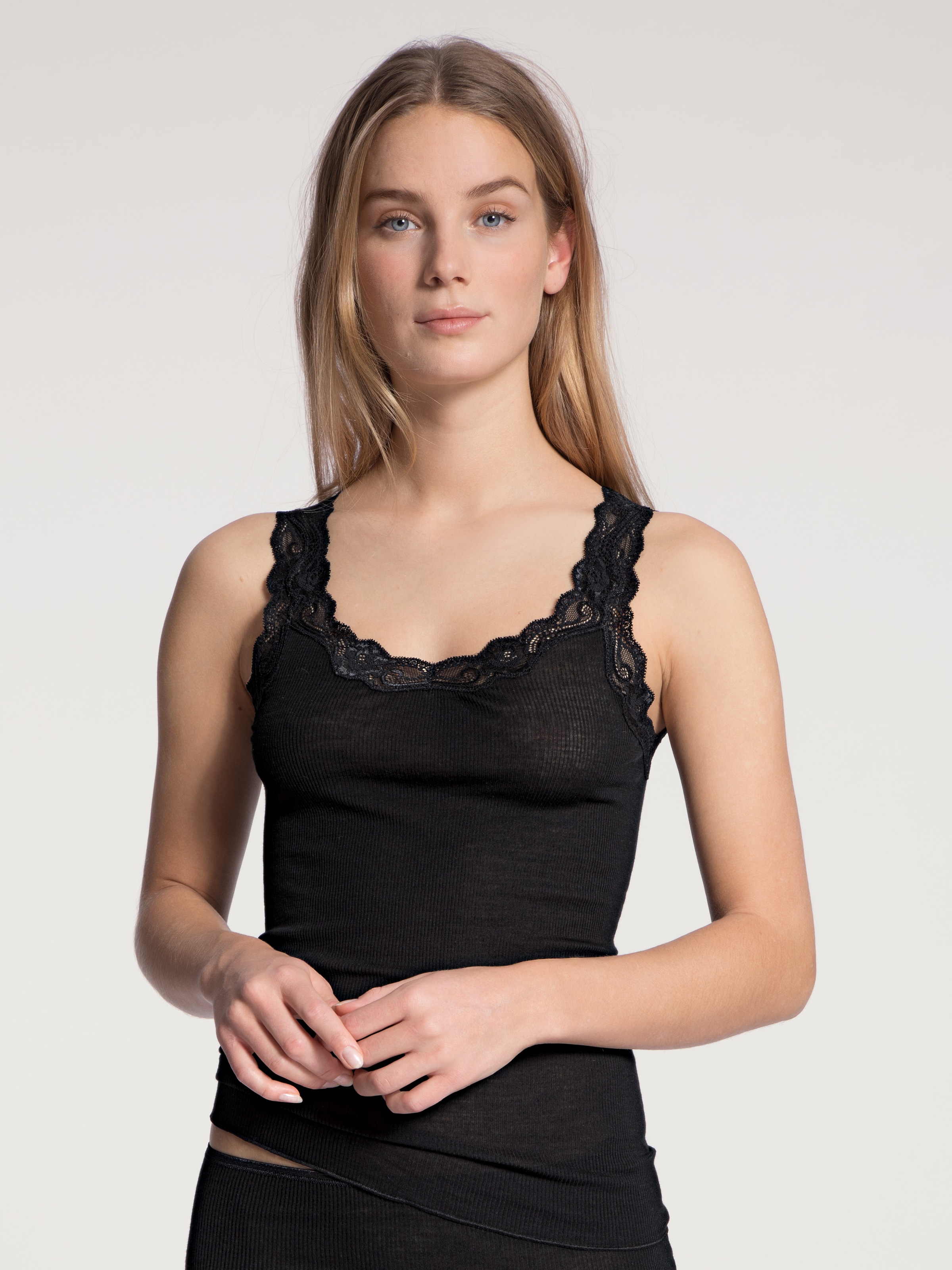 Image of CALIDA Spitzentop "Richesse Lace" edler Spitzenbesatz, Feinripp-Qualität, wärmend