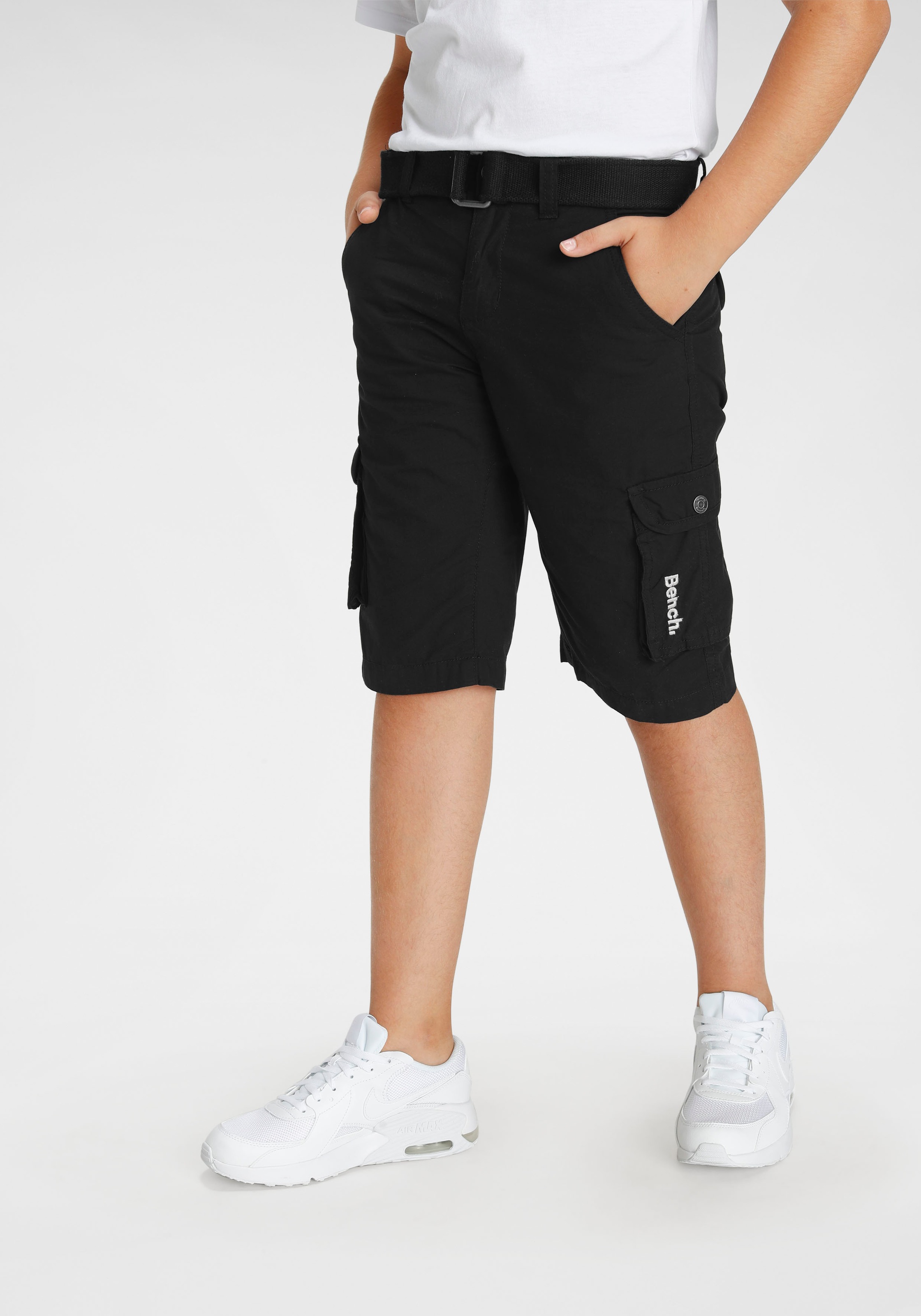 Image of Bench. Bermudas, (Set, 2 tlg., mit Gürtel), mit vielen Taschen und Gürtel bei Ackermann Versand Schweiz