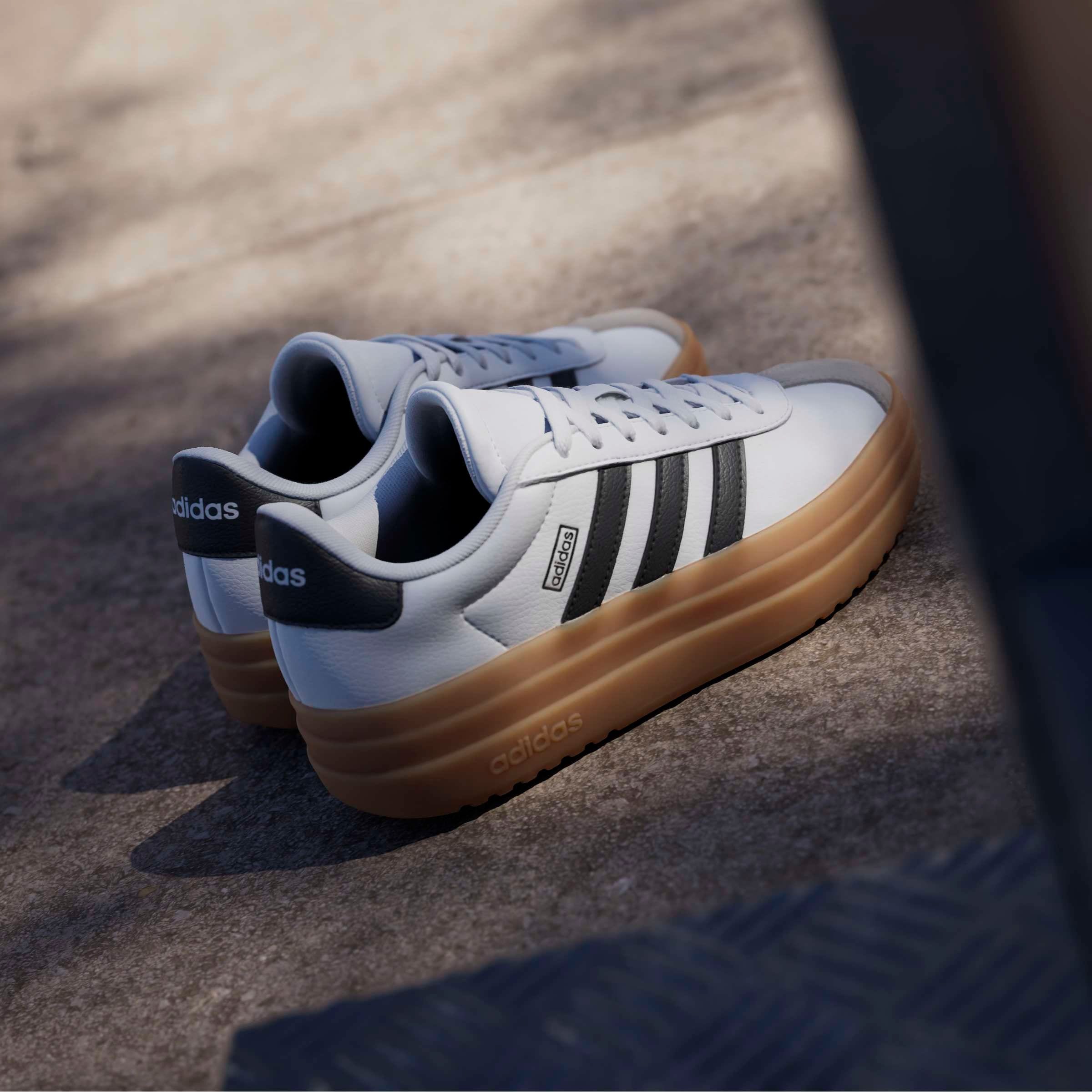 adidas Sportswear Sneaker »VL COURT BOLD LIFESTYLE KIDS«  Design auf den Spuren des adidas Gazelle Bold