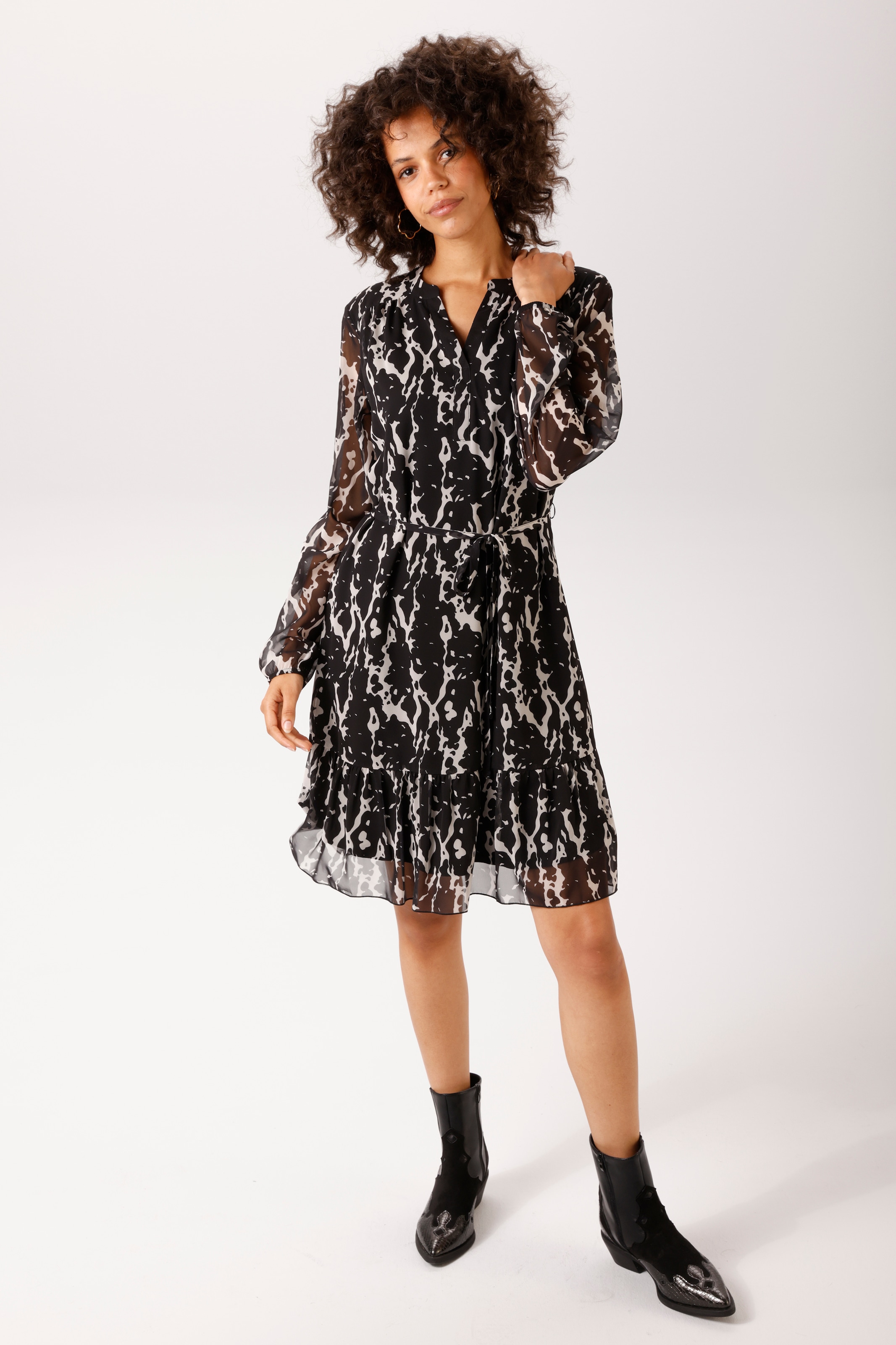 Aniston CASUAL Robe tunique avec lien amovible,  avec imprimé graphique - chaque pièce est unique - NOUVELLE COLLECTION