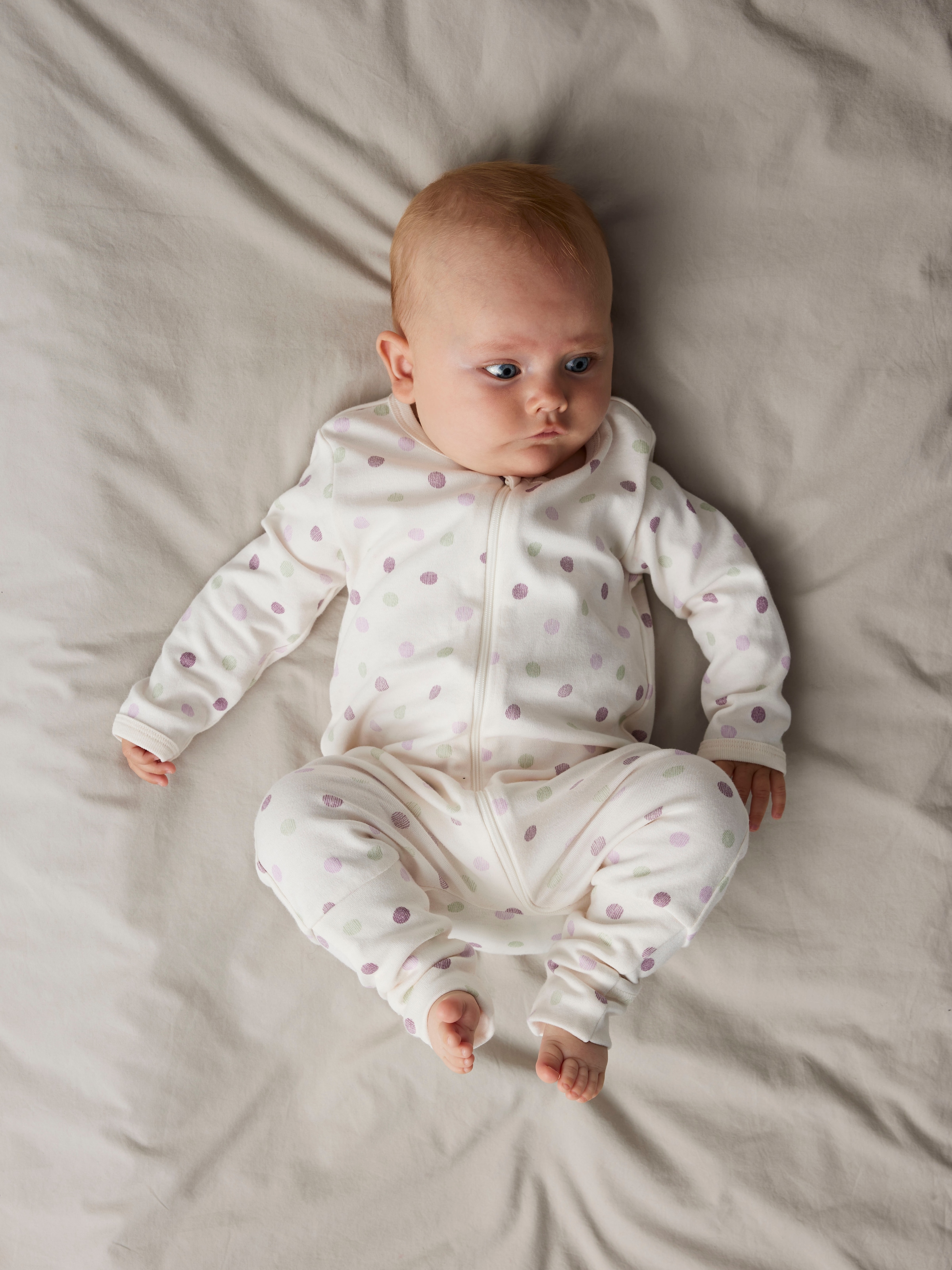 Name It Pyjama »NBFNIGHTSUIT 2P ZIP FF JET DOT NOOS« Paquet, 2 pièces