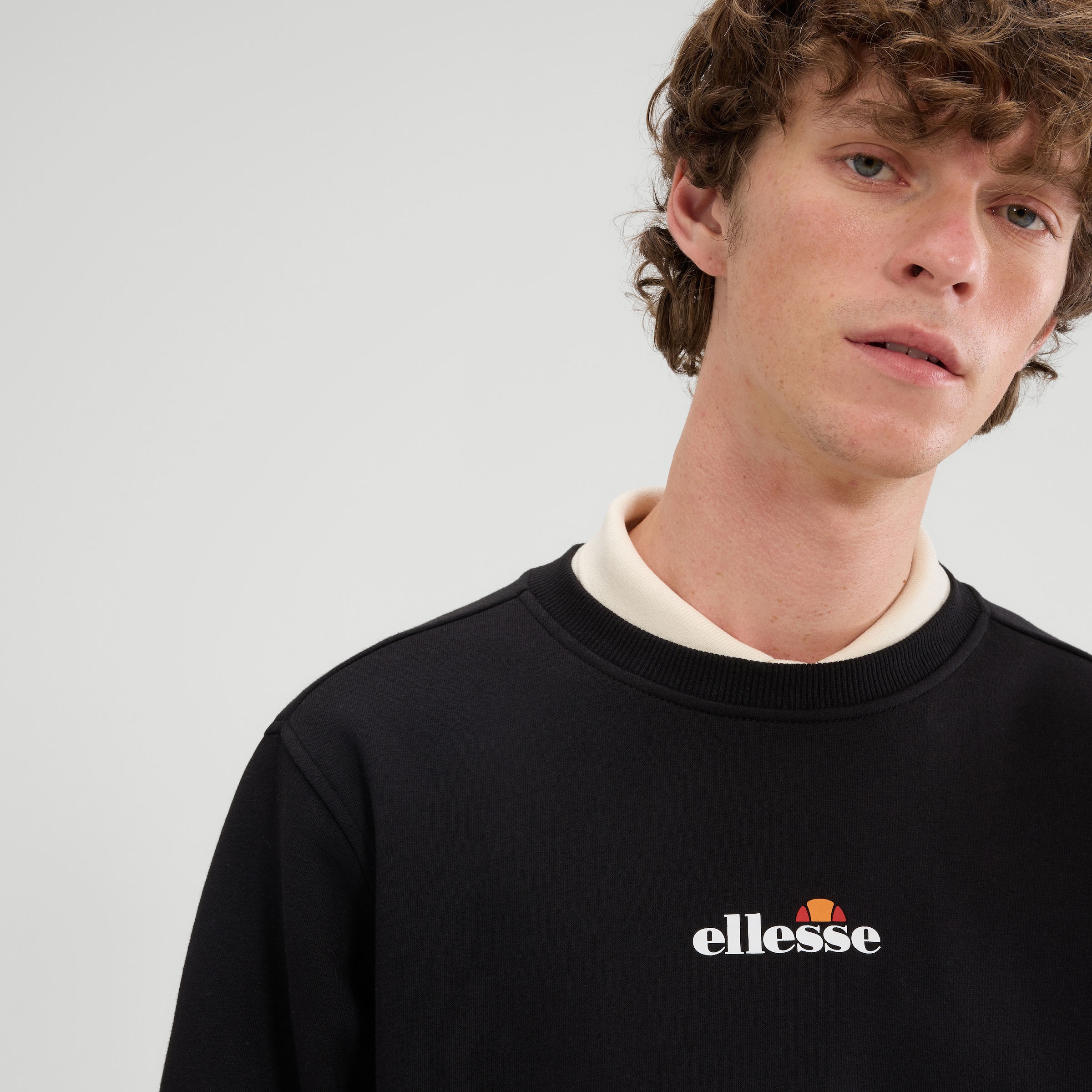 Ellesse Sweatshirt »KIAMTO 2 SWEATSHIRT« 1 Stk. tlg.