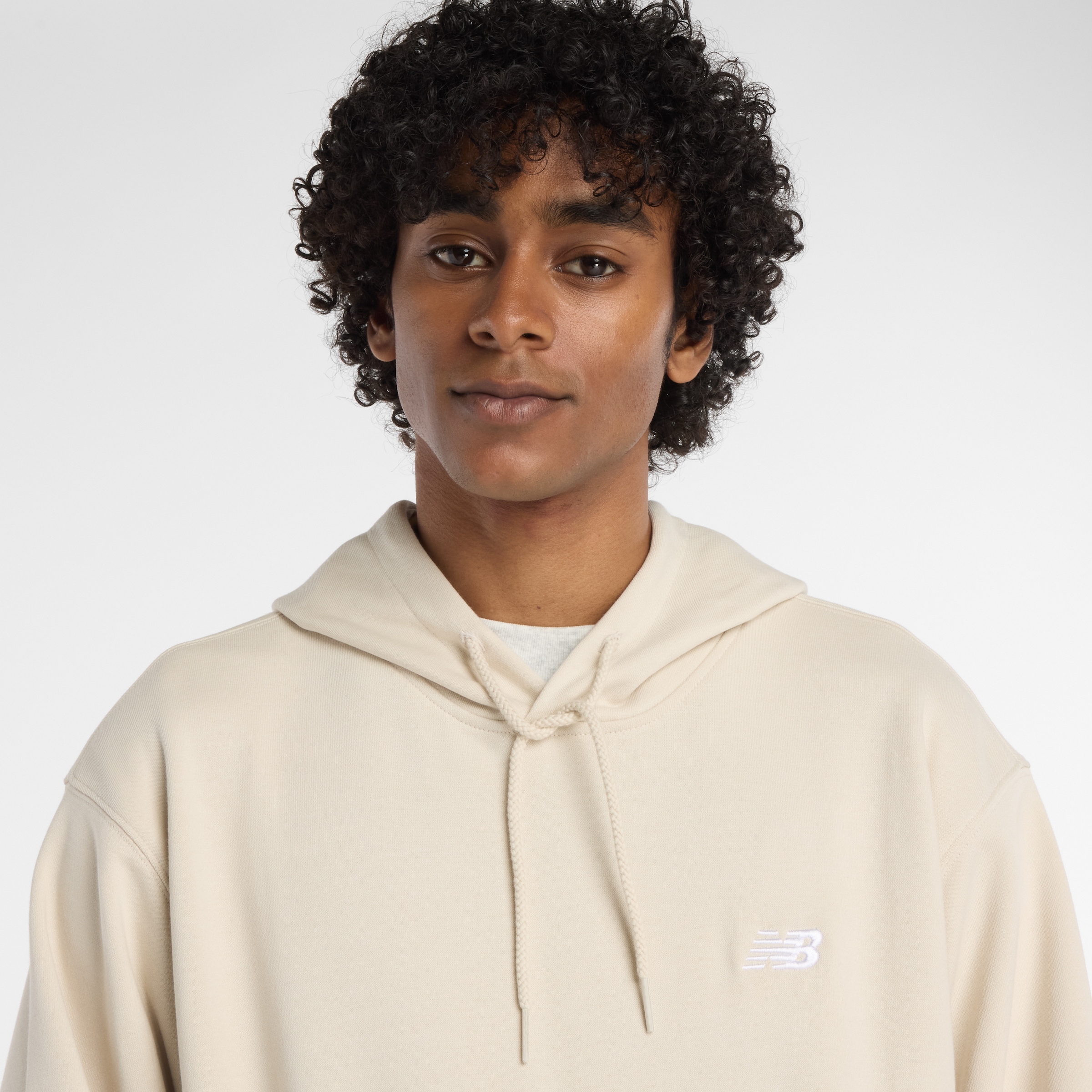 New Balance Kapuzensweatshirt »SPORT ESSENTIALS FRENCH TERRY HOODIE«, entspannte Passform, mit Kapuze
