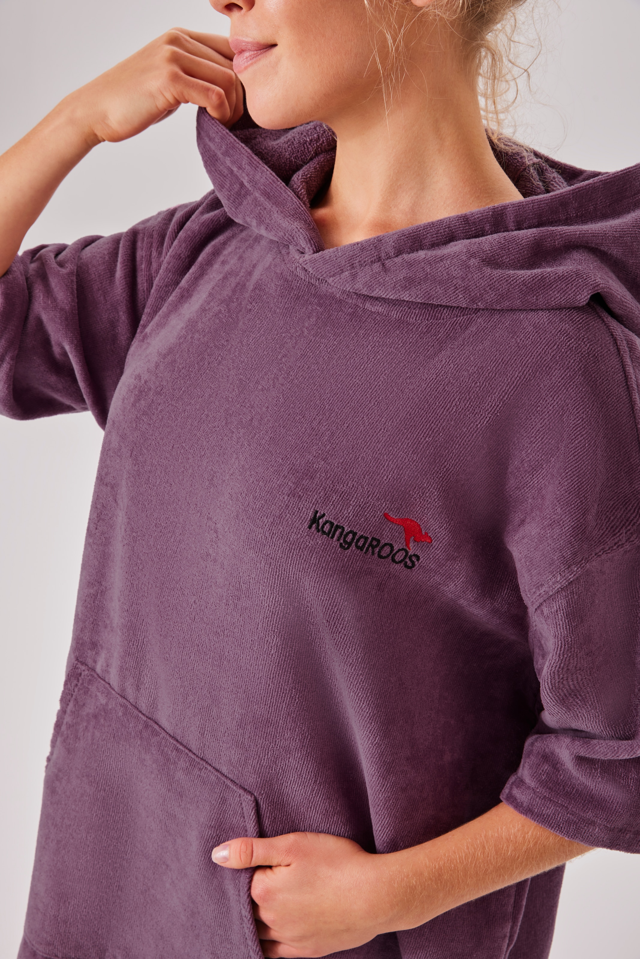 KangaROOS Badeponcho »Summer, ideal für Sauna, Spa & im Urlaub, Damen & Herren« 1 Stk. tlg., Surfponcho, mit Bauchtasche, 100% Baumwolle, Frottee