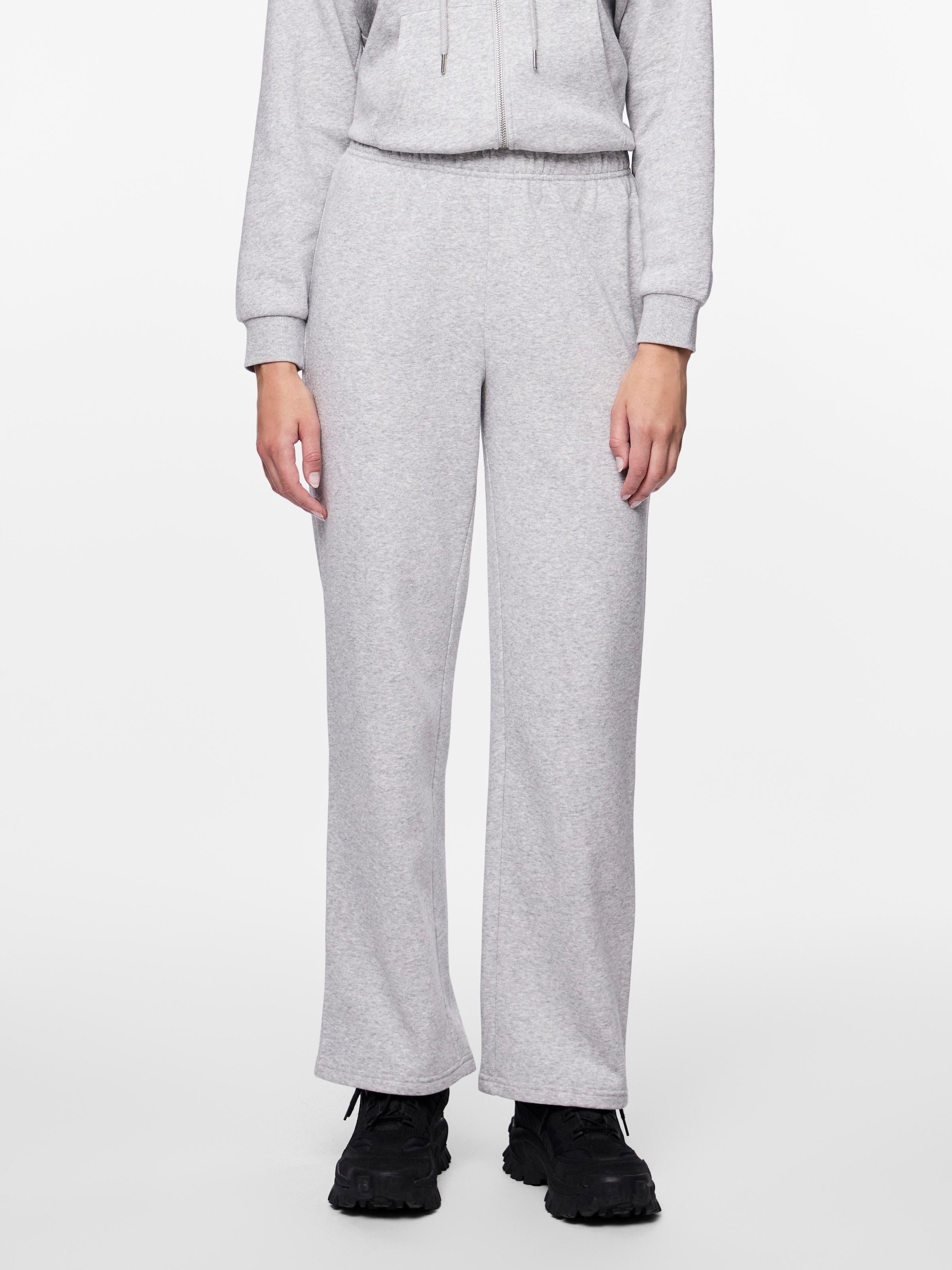 Image of pieces Sweathose "PCCHILLI HW WIDE SWEAT PANTS NOOS BC"