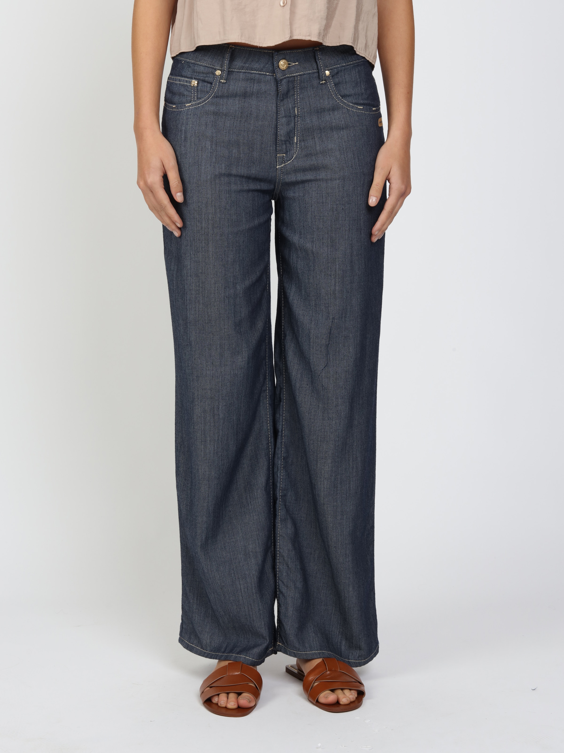 Image of GANG Weite Jeans "94CARLOTTA" Light Denim, mit Lyocell