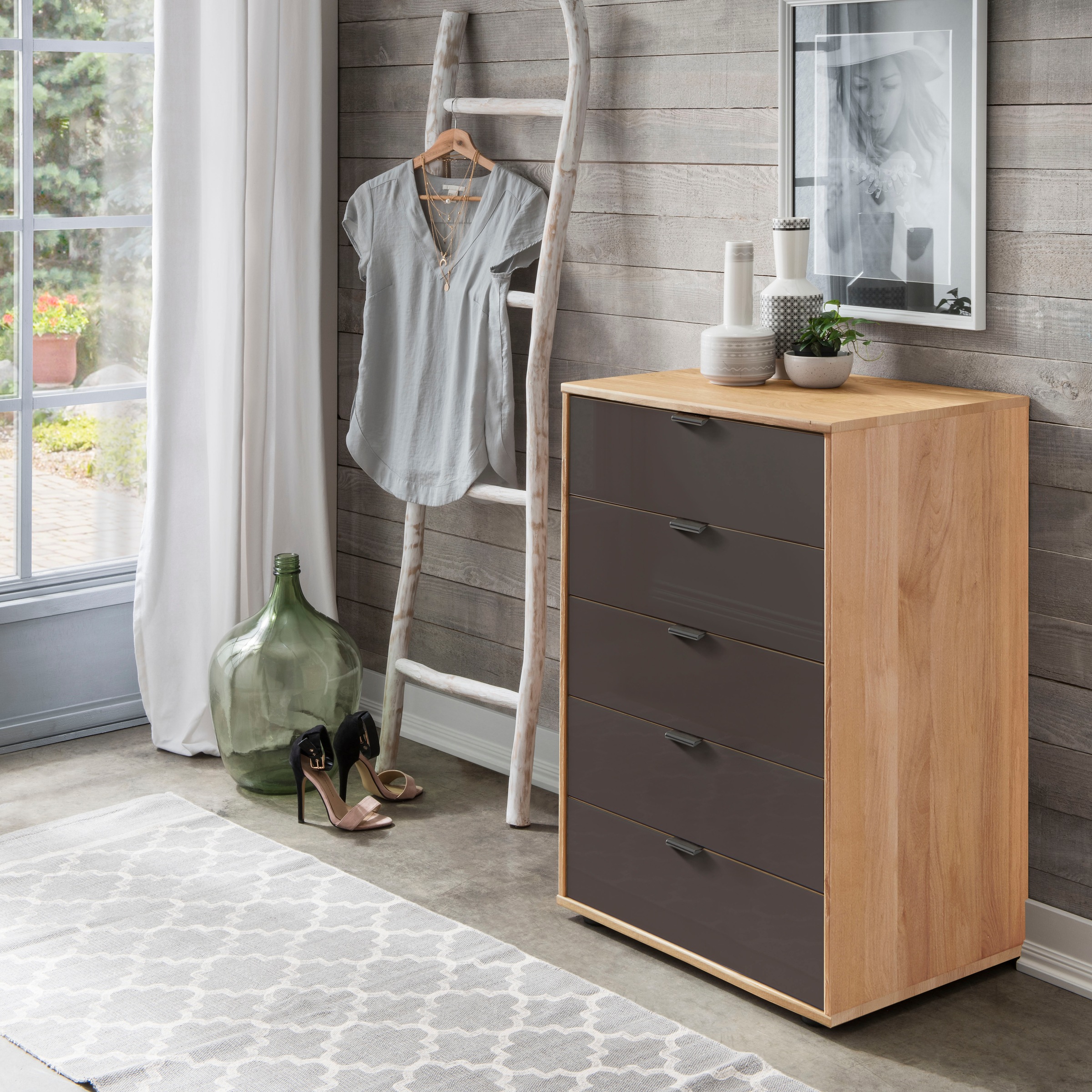 WIEMANN Schubkastenkommode "Cardiff Sideboard, Wäscheschrank, teilmassiv Erle, mit Schubladen" Glas- oder Massivholzfront, verschiedene Breiten, MADE IN GERMANY, Schubkästen inklusive Selbsteinzug und Dämpfung