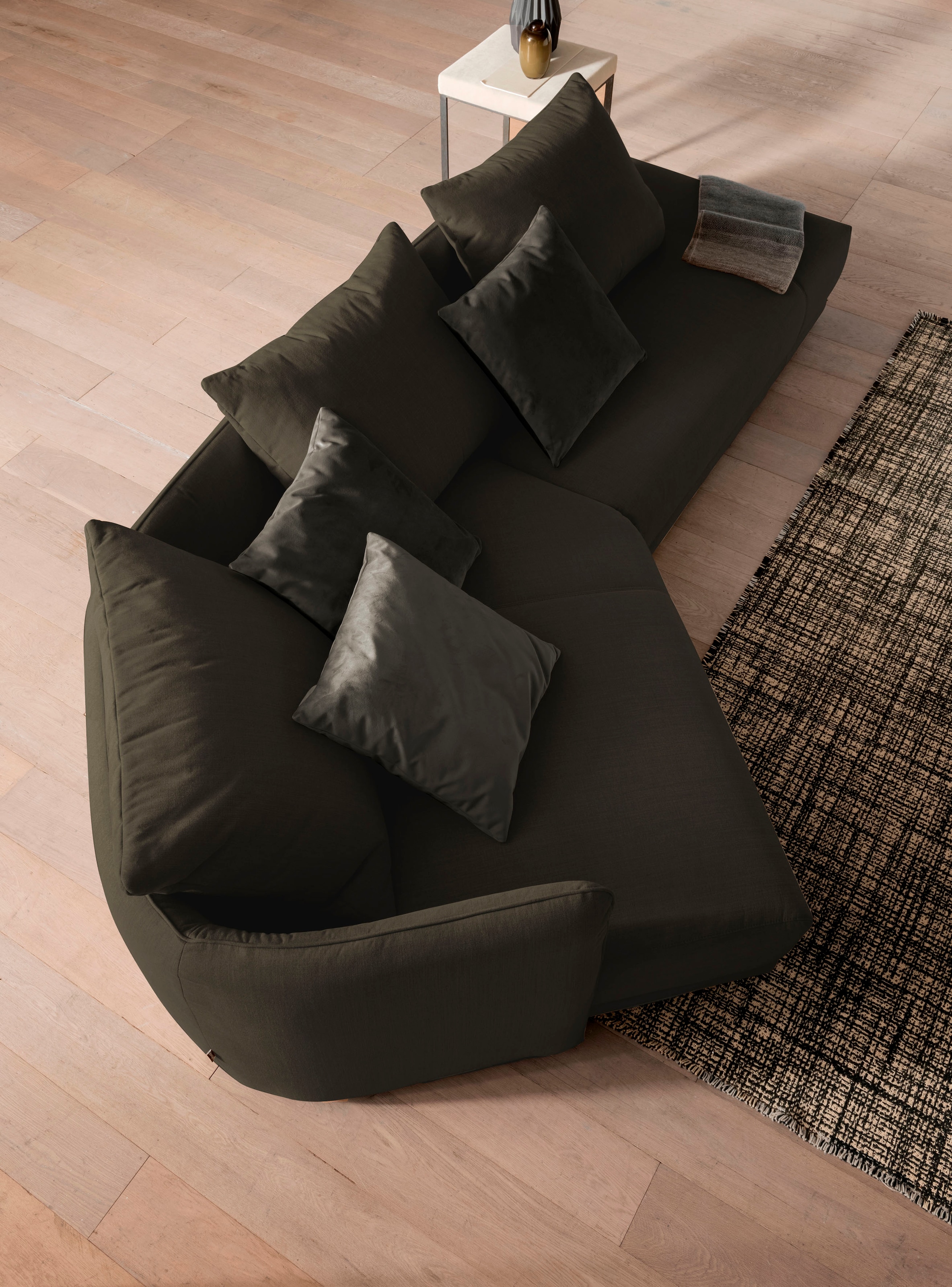 designwerk Ecksofa »New York L-Form, anmutendes Designsofa« mit moderner R&ung im Rücken