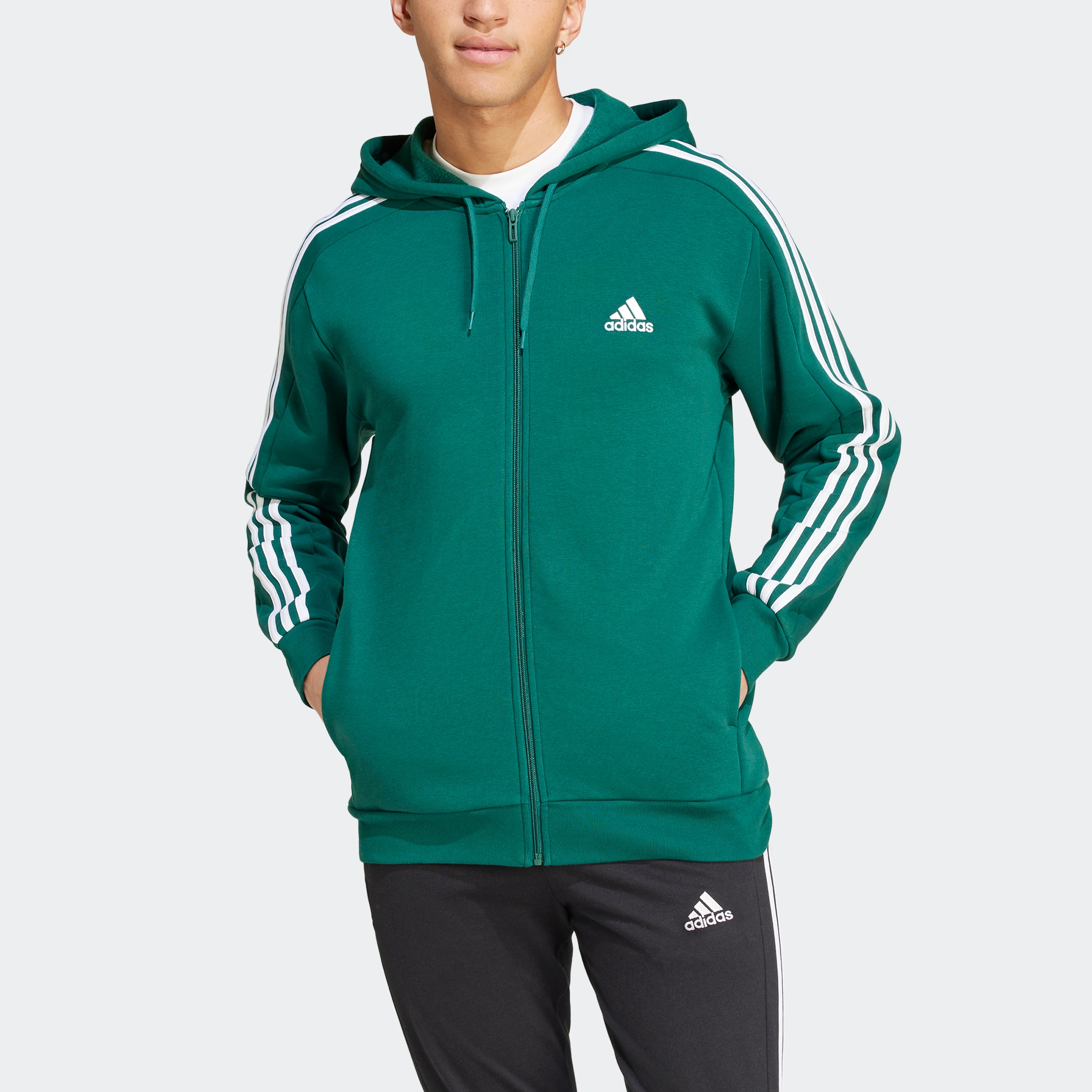 adidas Sportswear Kapuzensweatjacke »ESSENTIALS 3STREIFEN KAPUZENJACKE«, angenehmes Material aus Baumwollmix