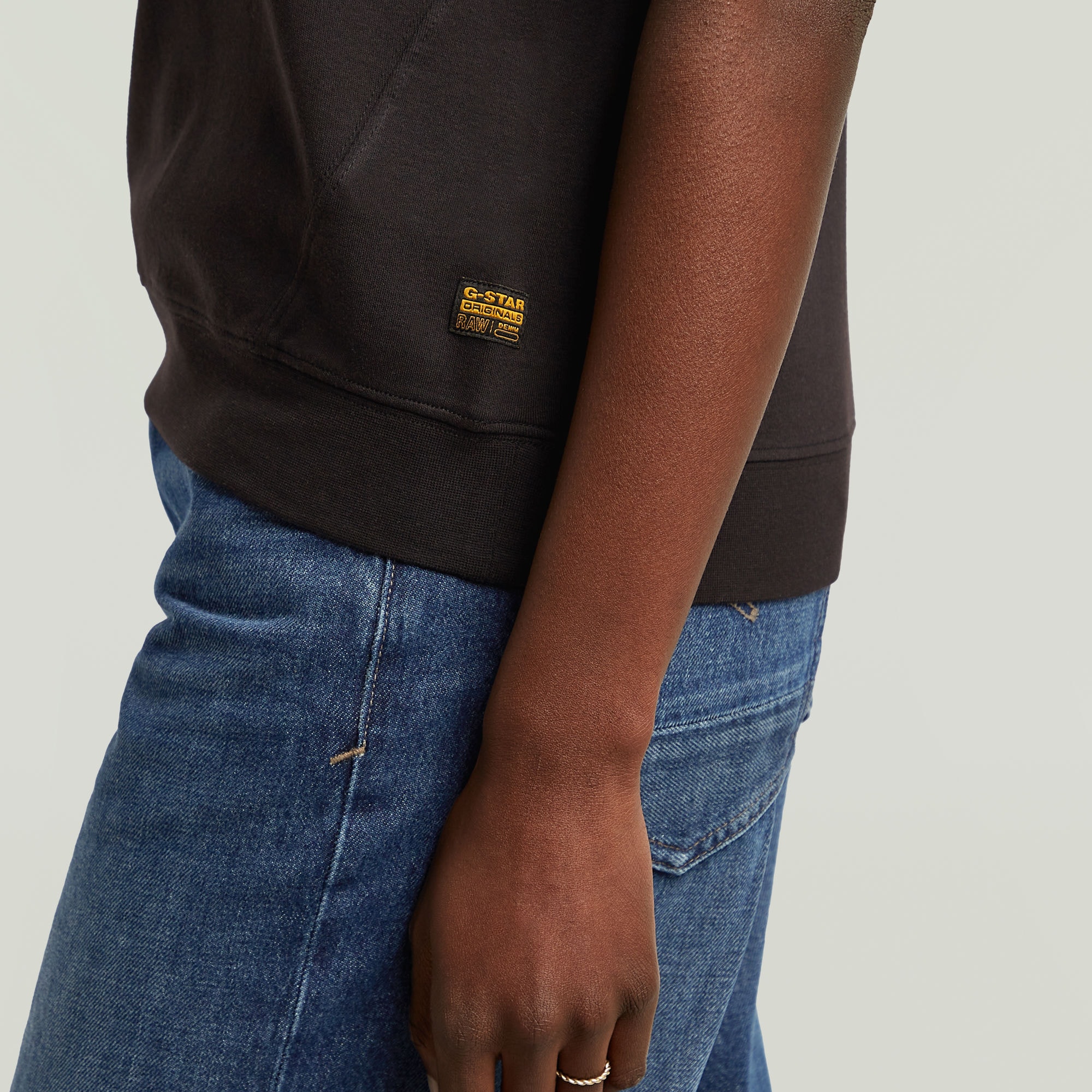 G-STAR T-Shirt »Raglan« Rundhalsform, mit angesetztem Bündchen