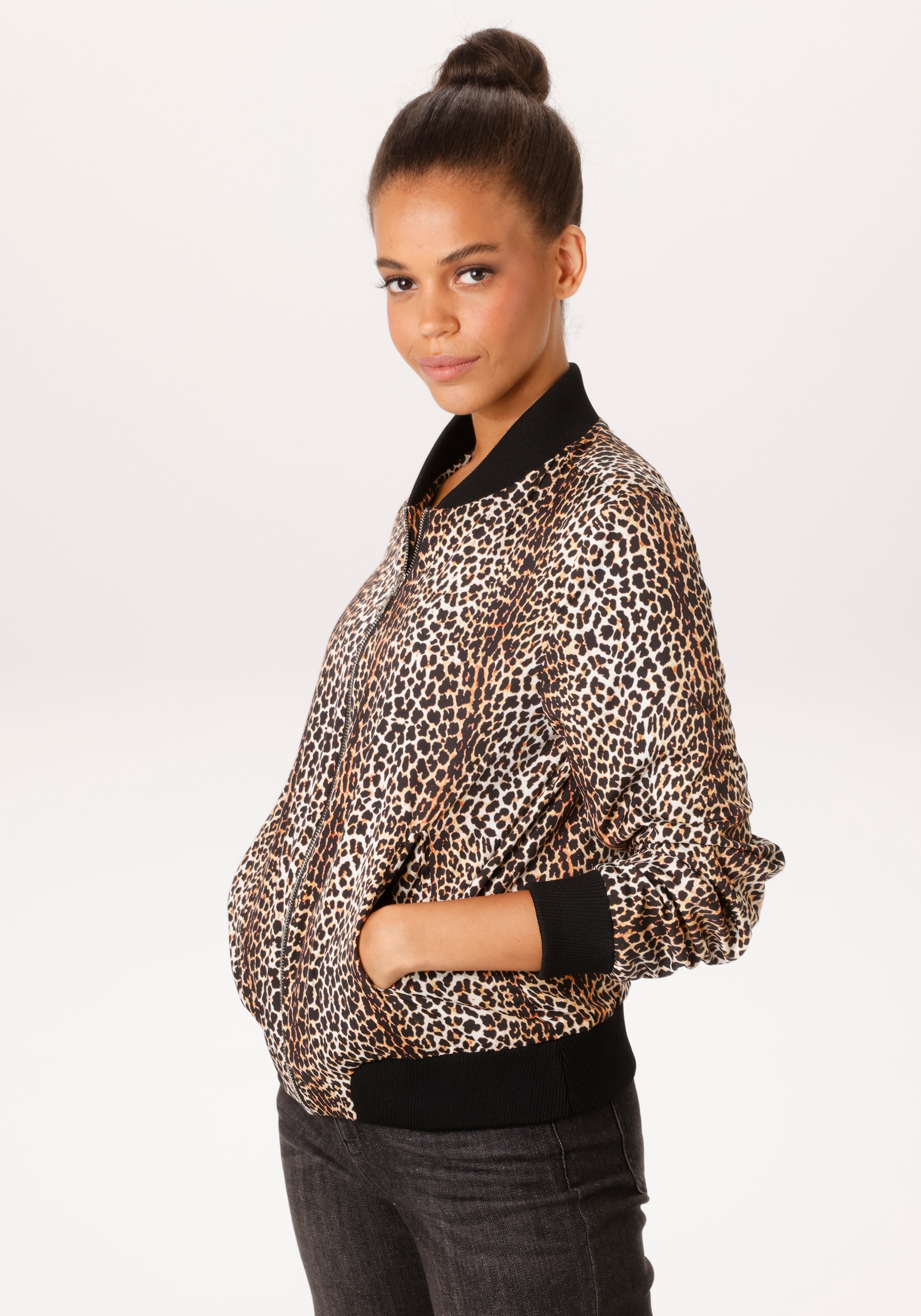 Image of Aniston CASUAL Blouson mit trendigem Leo-Print