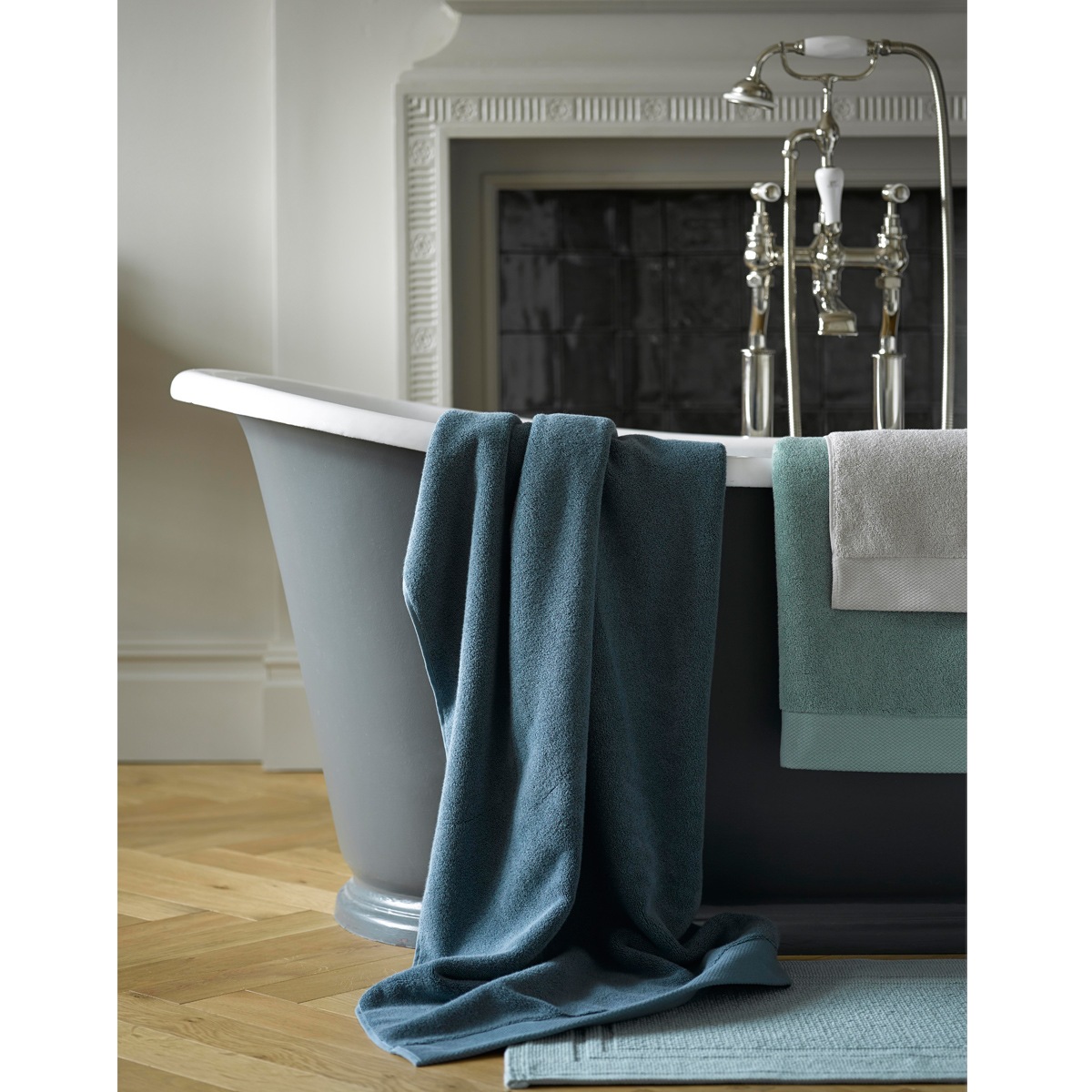 CHRISTY 'Luxe' Elegant 100% Turkish Cotton 730GSM Towels in Blue