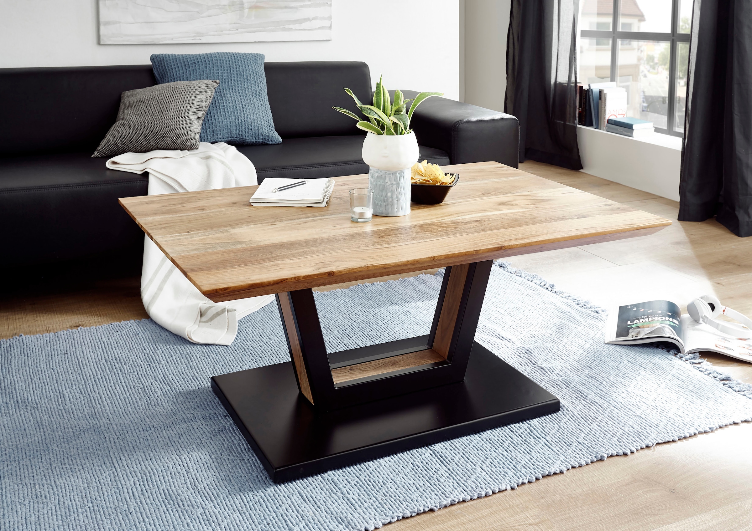 Massivholz kaufen lackiert Akazie Couchtisch MCA Natur furniture »Bedford«, Wohnzimmertisch