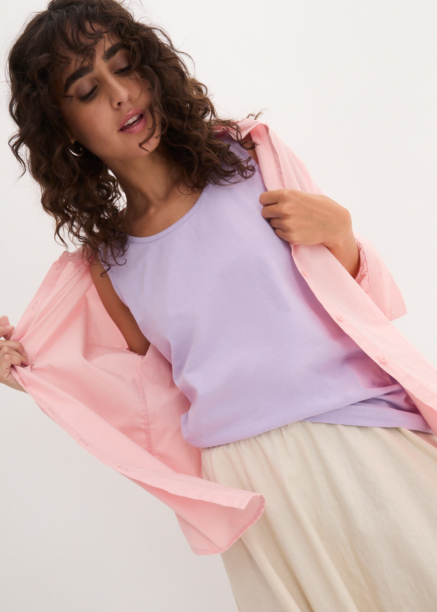 bonprix Longtop Packung, 5 tlg. figurumspielende Passform, ohne Ärmel und Kragen, unifarben