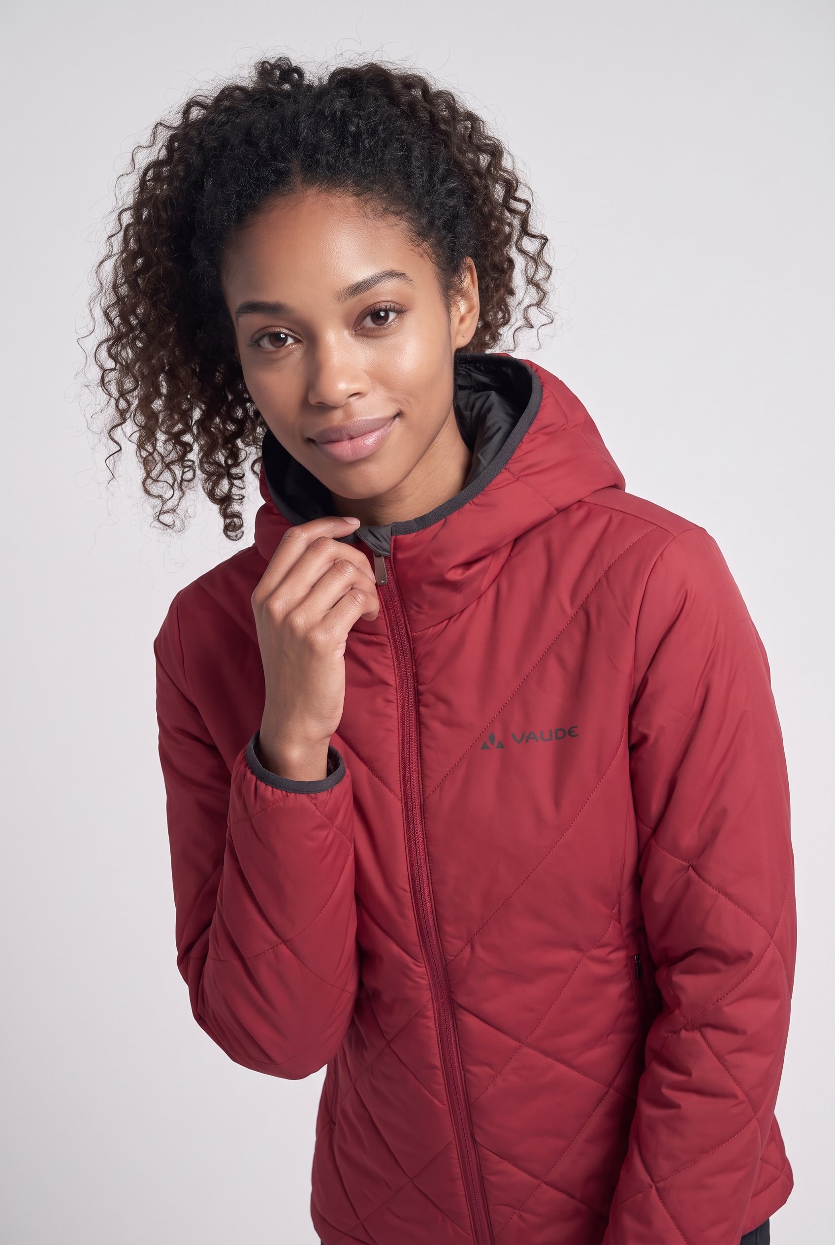 Image of VAUDE Steppjacke "SE WOMEN´S SAFIEN JACKET" für Erwachsene, wasserabweisend, windabweisend, normale Schnittform