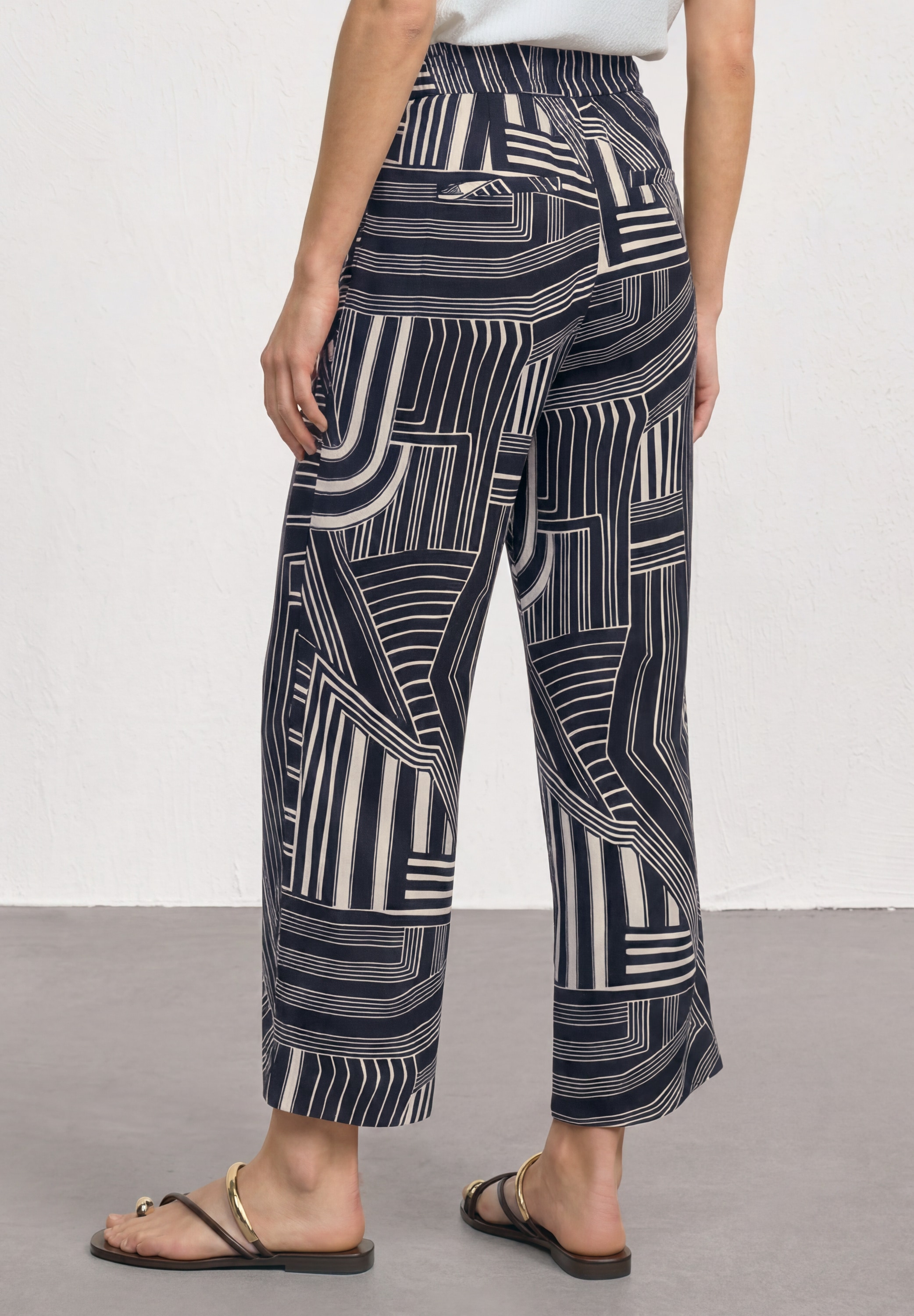 STREET ONE Jupe-culotte »Style Emee«  Culotte 7/8 taille haute - pantalon d'été - avec motif