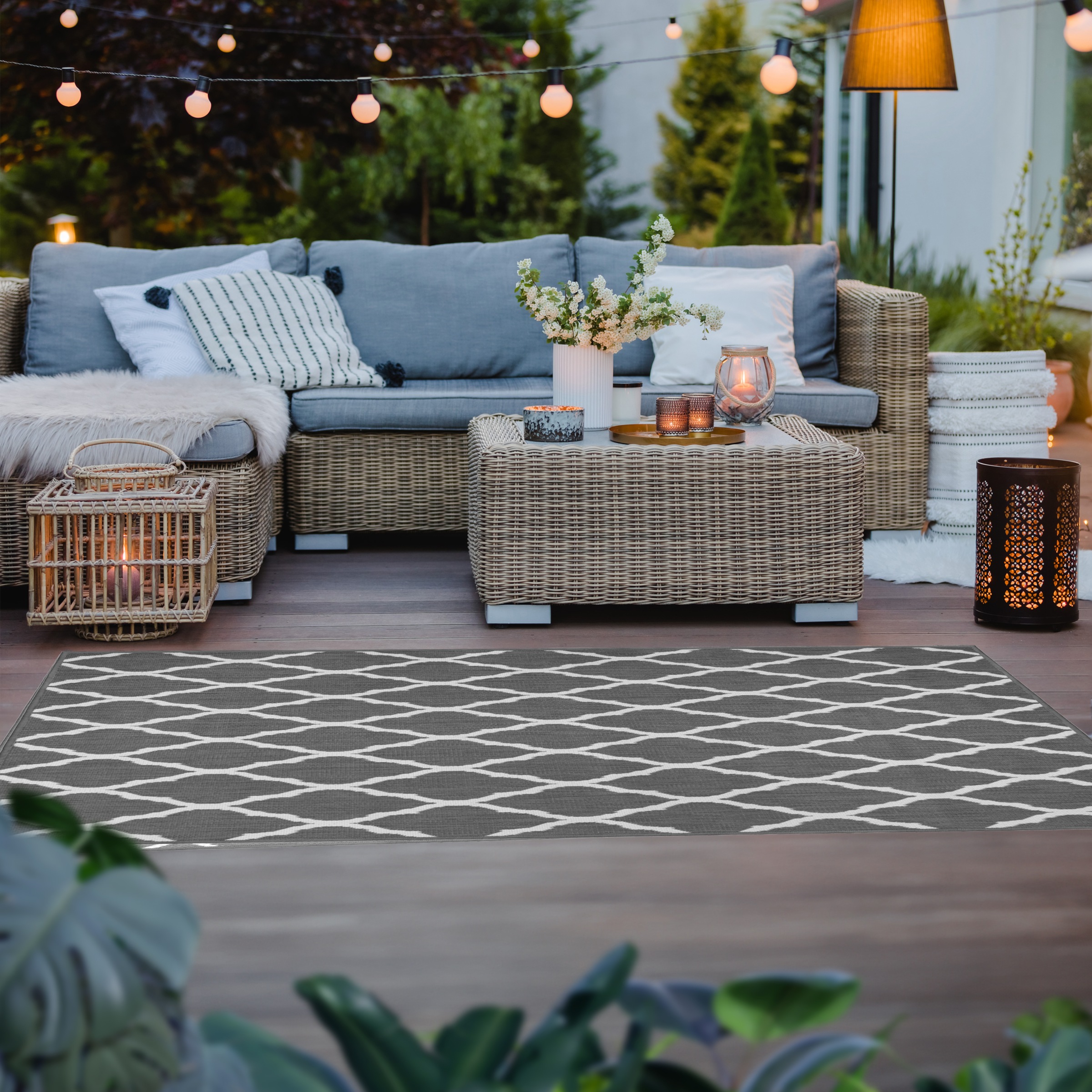 Primaflor-Ideen in Textil Teppich »Outdoorteppich REVERSO - Round Rhombus« rechteckig 5 mm Höhe Wendeteppich, Rauten Design, In- und Outdoor geeignet, wasserfest