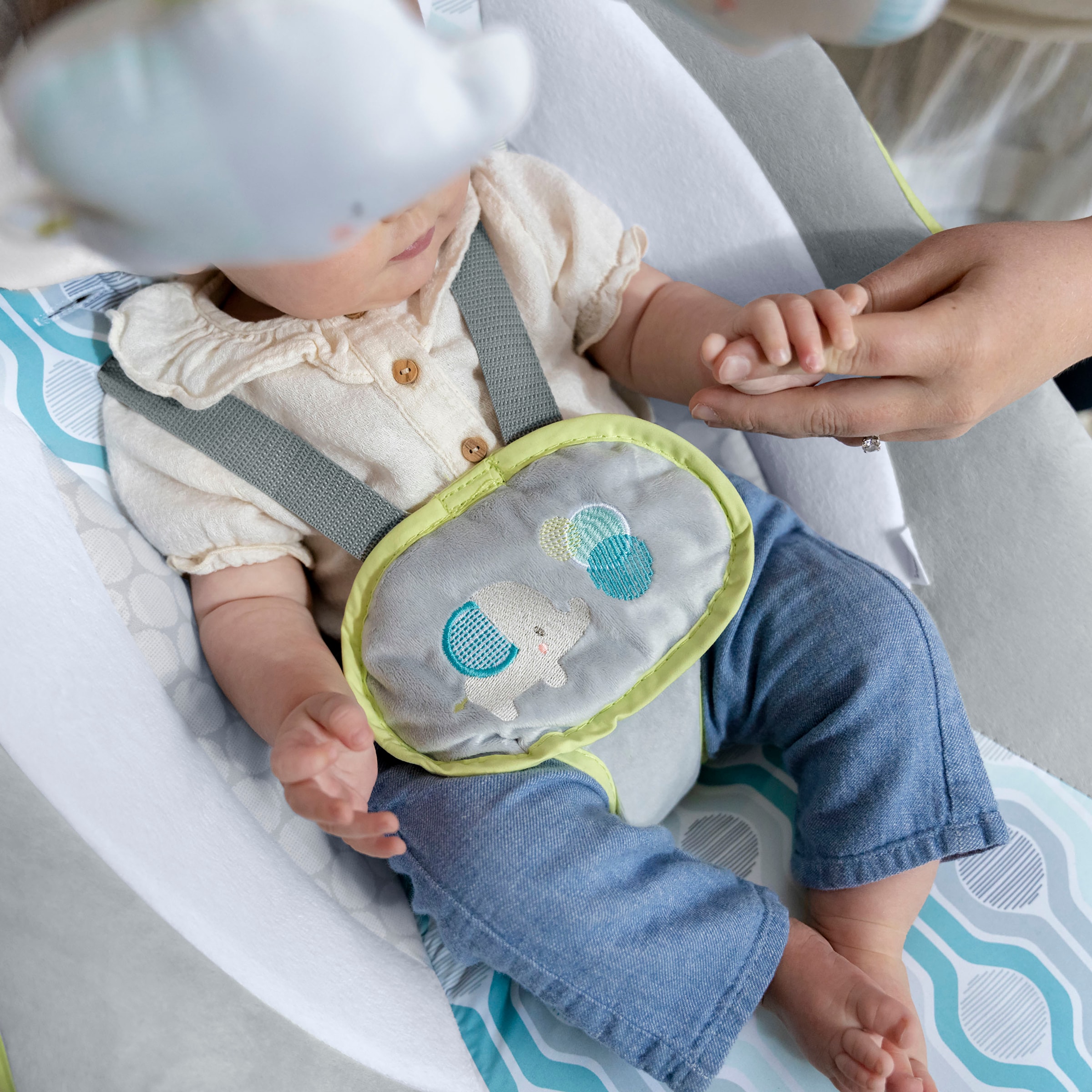 ingenuity Babywippe »SimpleComfort  Compact Soothing Swing - Everston« mit Sound-Effekt
