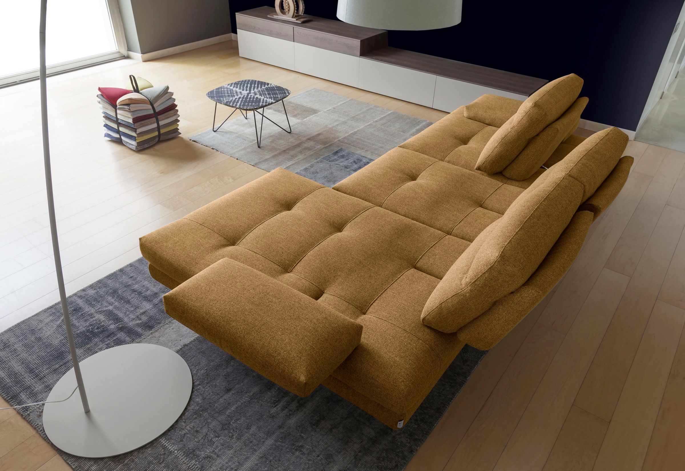 CALIA ITALIA Canapé d'angle »Toby Wing, B/T: 278/153 cm, Designsofa mit hohem Sitzkomfort, L-Form« inklusive Sitztiefenverstellung, Füsse in chrom glänzend