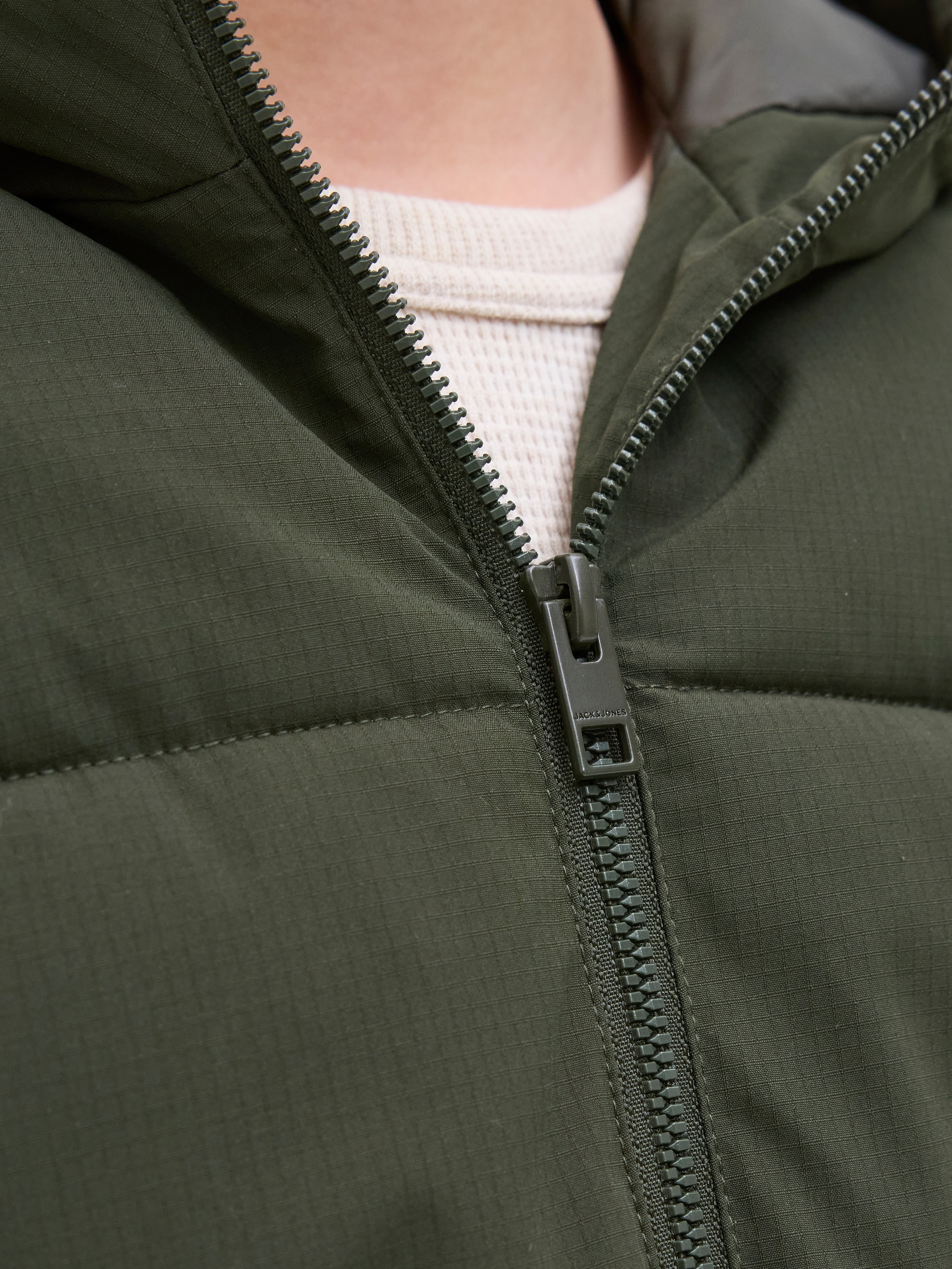 Jack & Jones Junior Steppjacke »JJGLOBAL PUFFER JACKET JNR« mit Kapuze