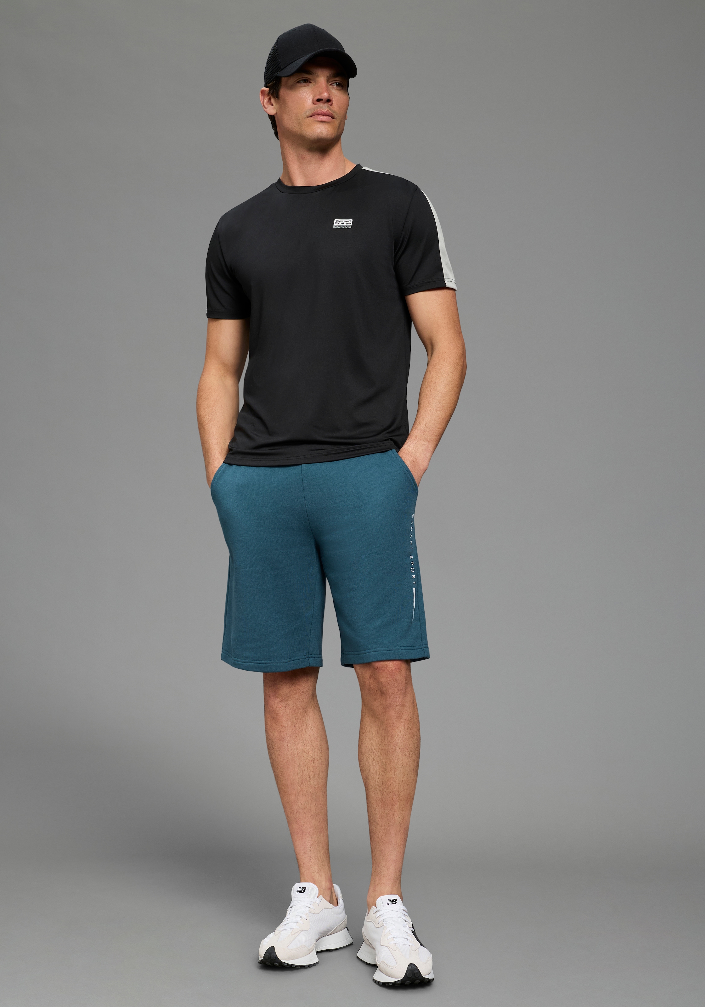 Bruno Banani Funktionsshirt sportlicher Stil, Halbarm, schmale Passform, aus Single Jersey