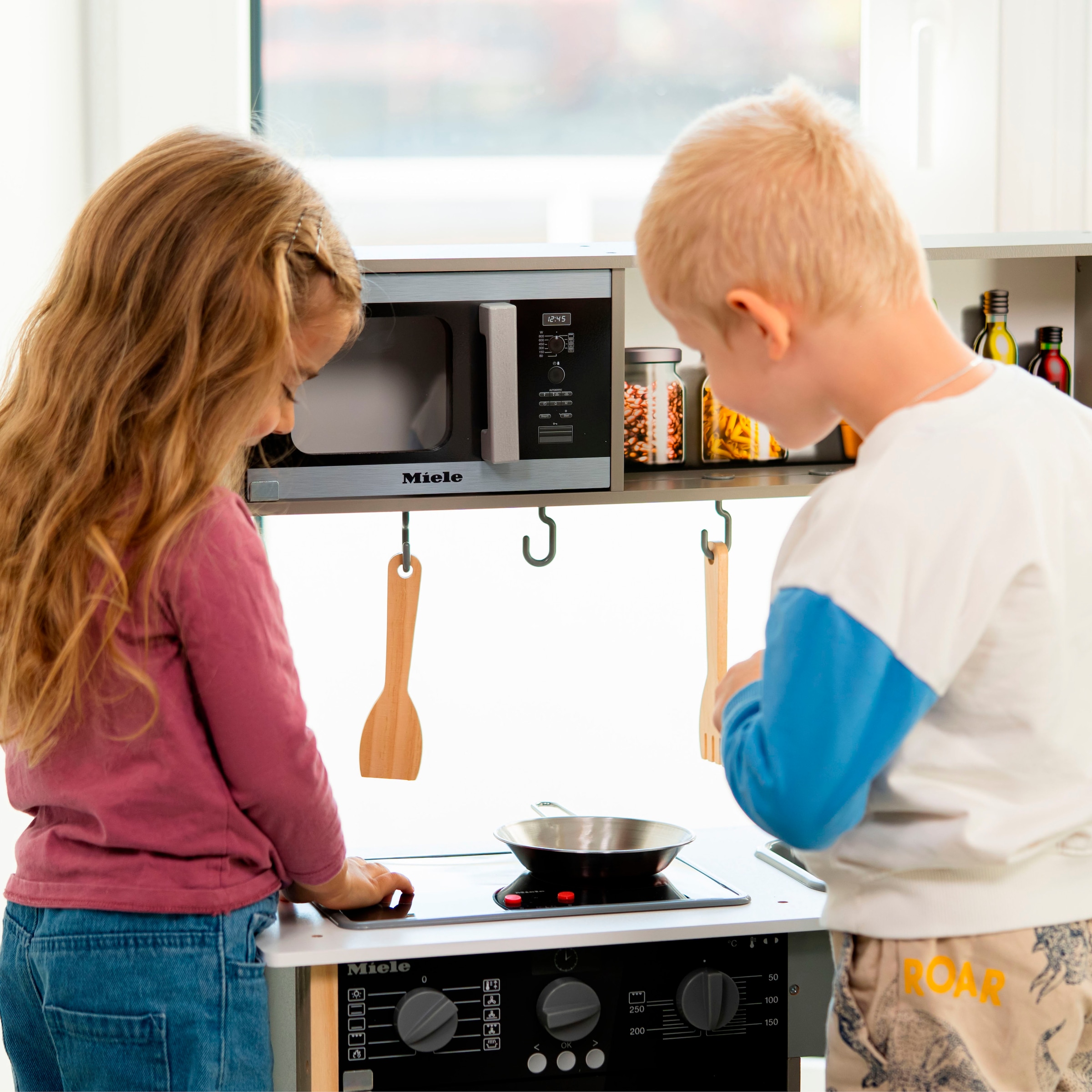 Klein Spielküche »Miele« mit Zubehör aus Holz und Metall