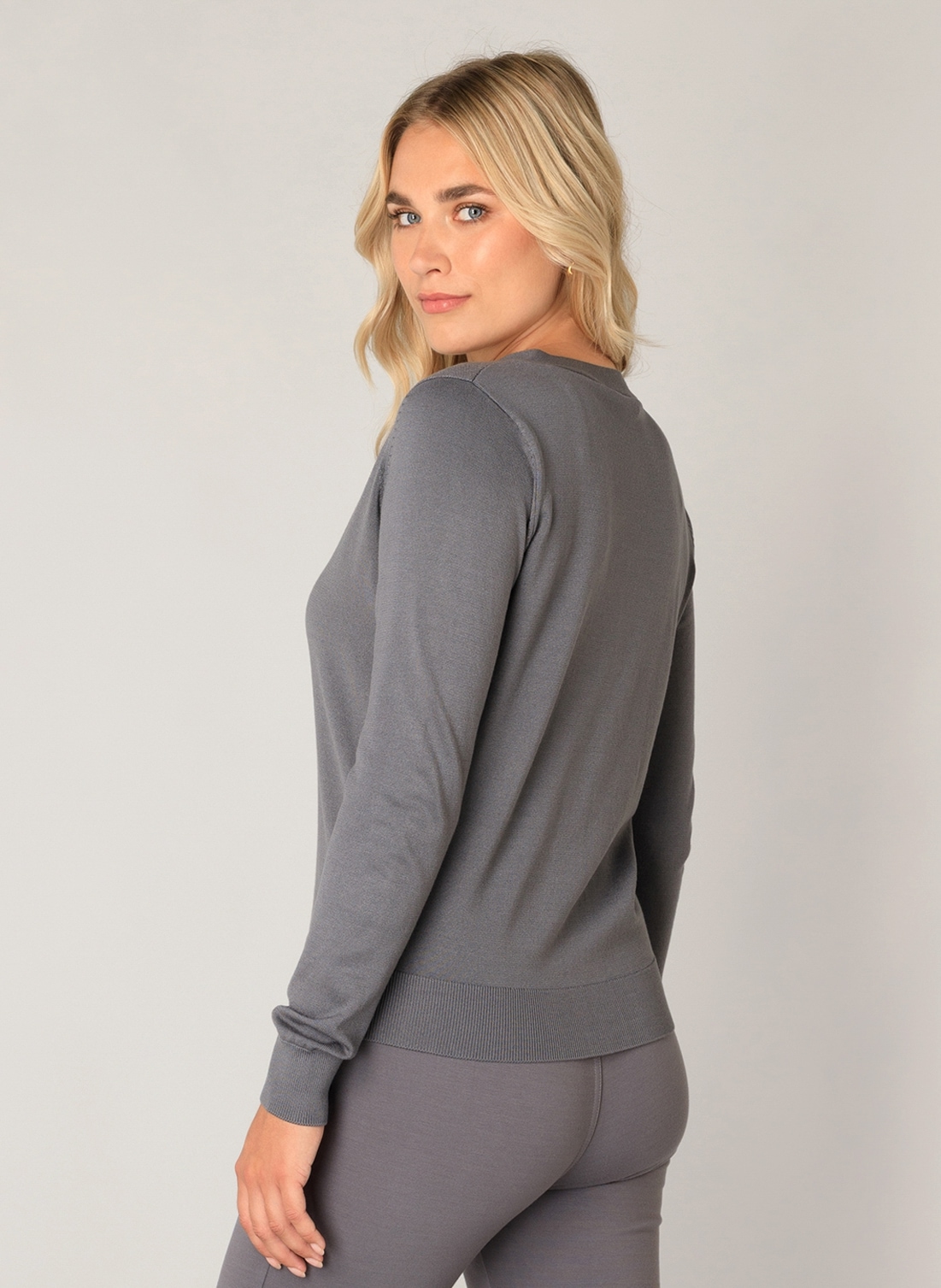 Base Level Strickjacke »Yvon«