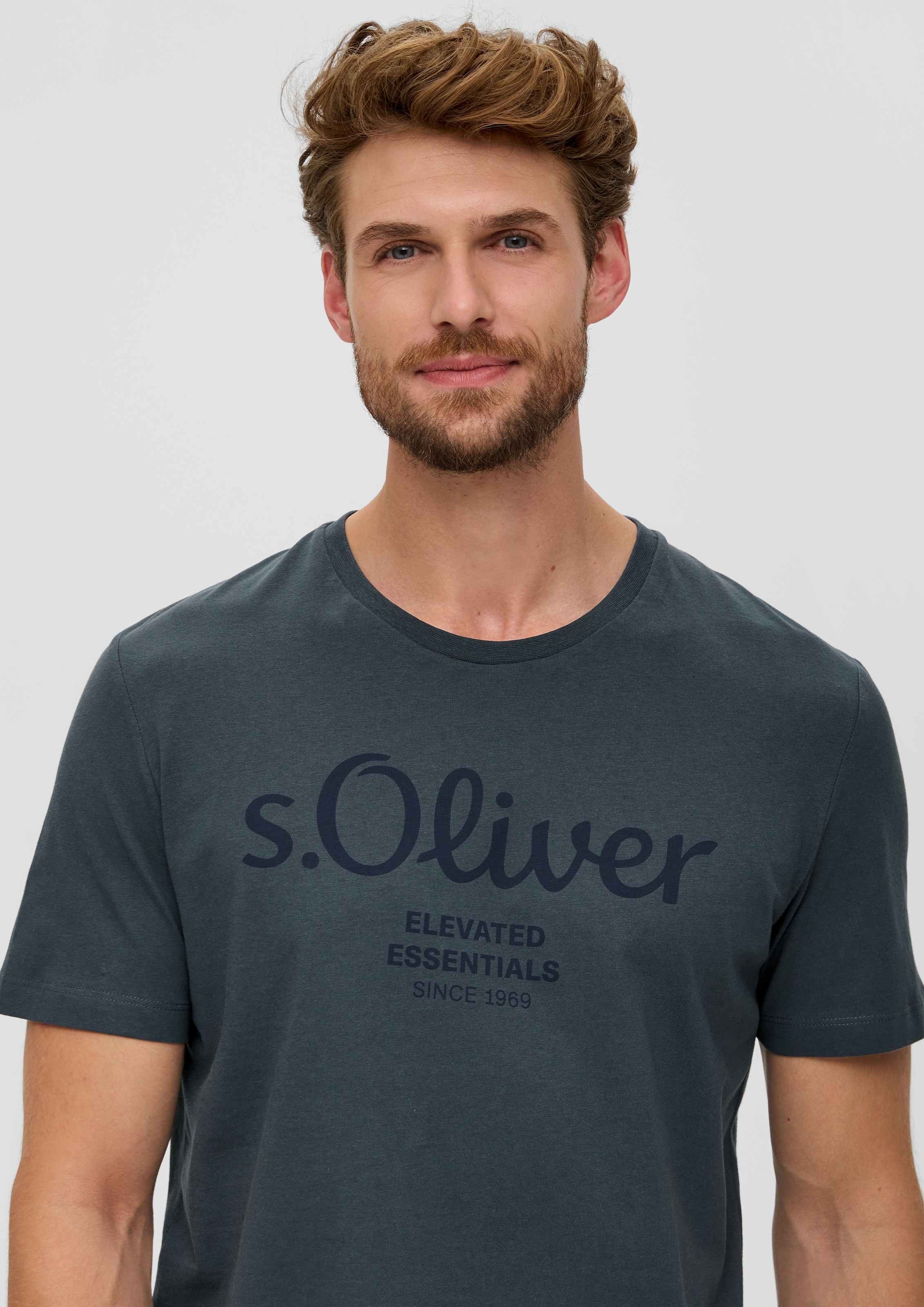s.Oliver T-Shirt, aus atmungsaktiver Baumwolle