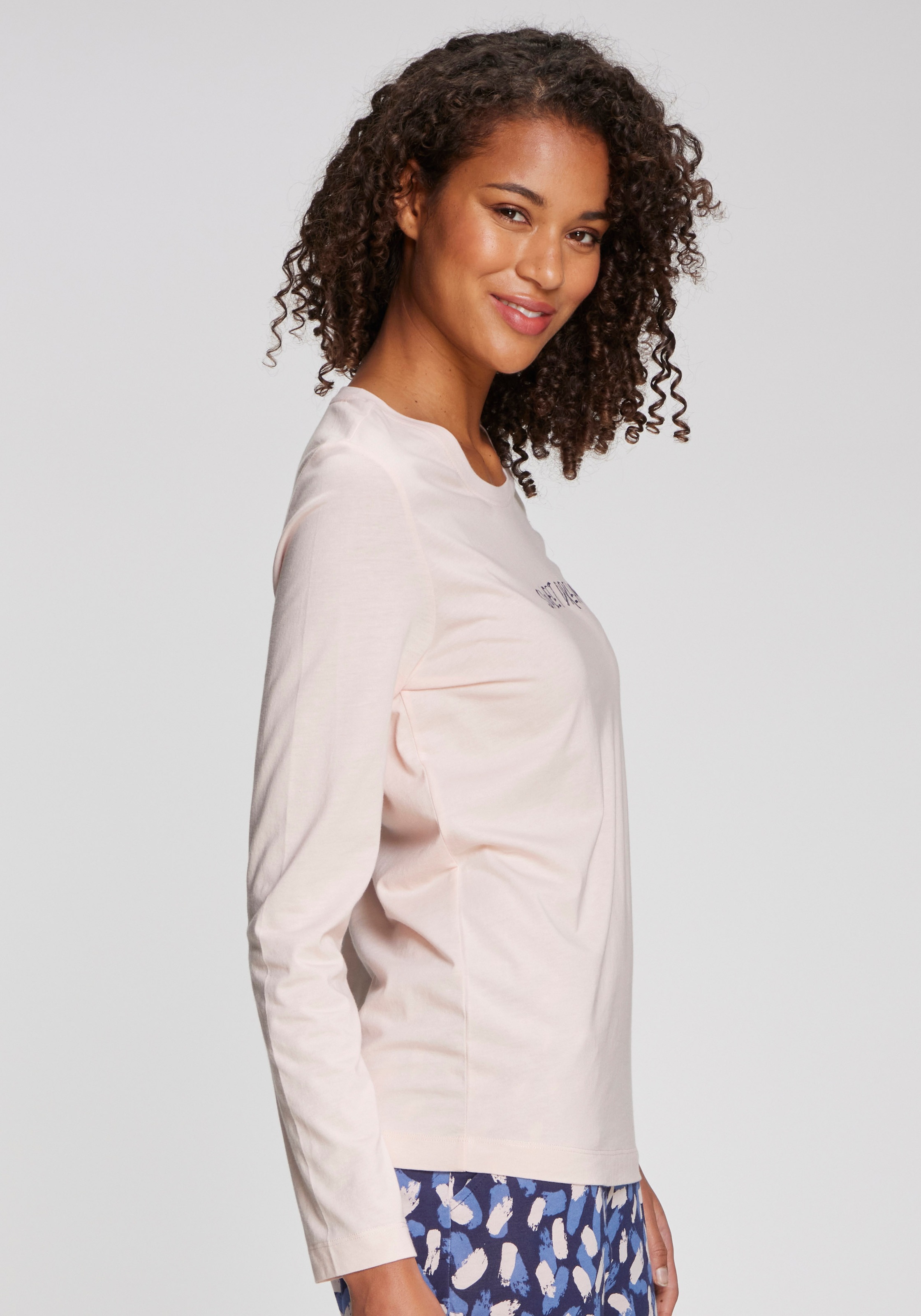 s.Oliver Longsleeve, Mit kleinem Frontprint