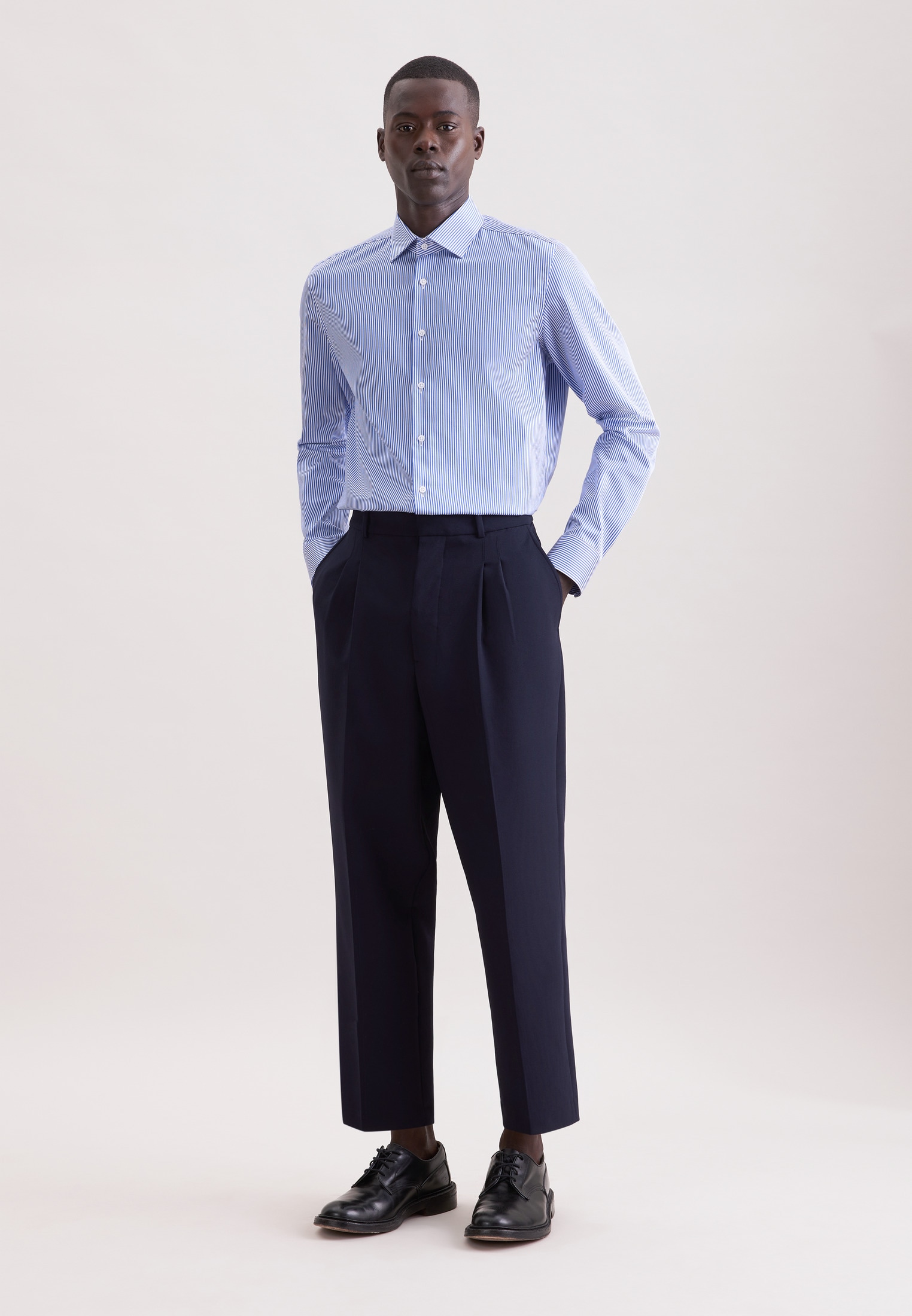 seidensticker Businesshemd »Schwarze Rose« Slim 1/1 Kentkragen Gestreift