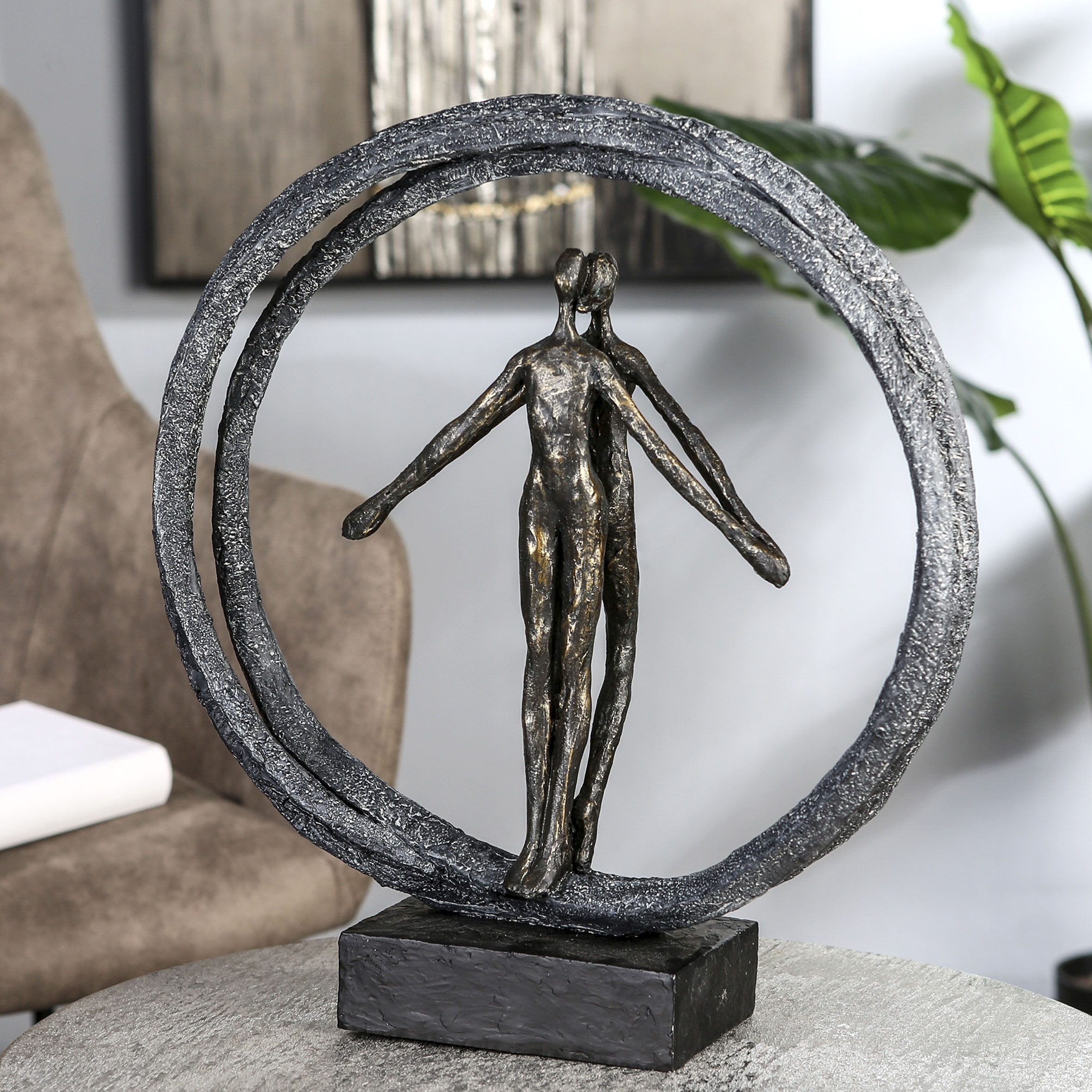 Image of Casablanca by Gilde Dekofigur »Skulptur Paar im Ring, bronzefarben/schwarz«, (1 St.), Dekoobjekt, Höhe 40 cm, Pärchen im Ring, mit Spruchanhänger, Wohnzimmer bei Ackermann Versand Schweiz