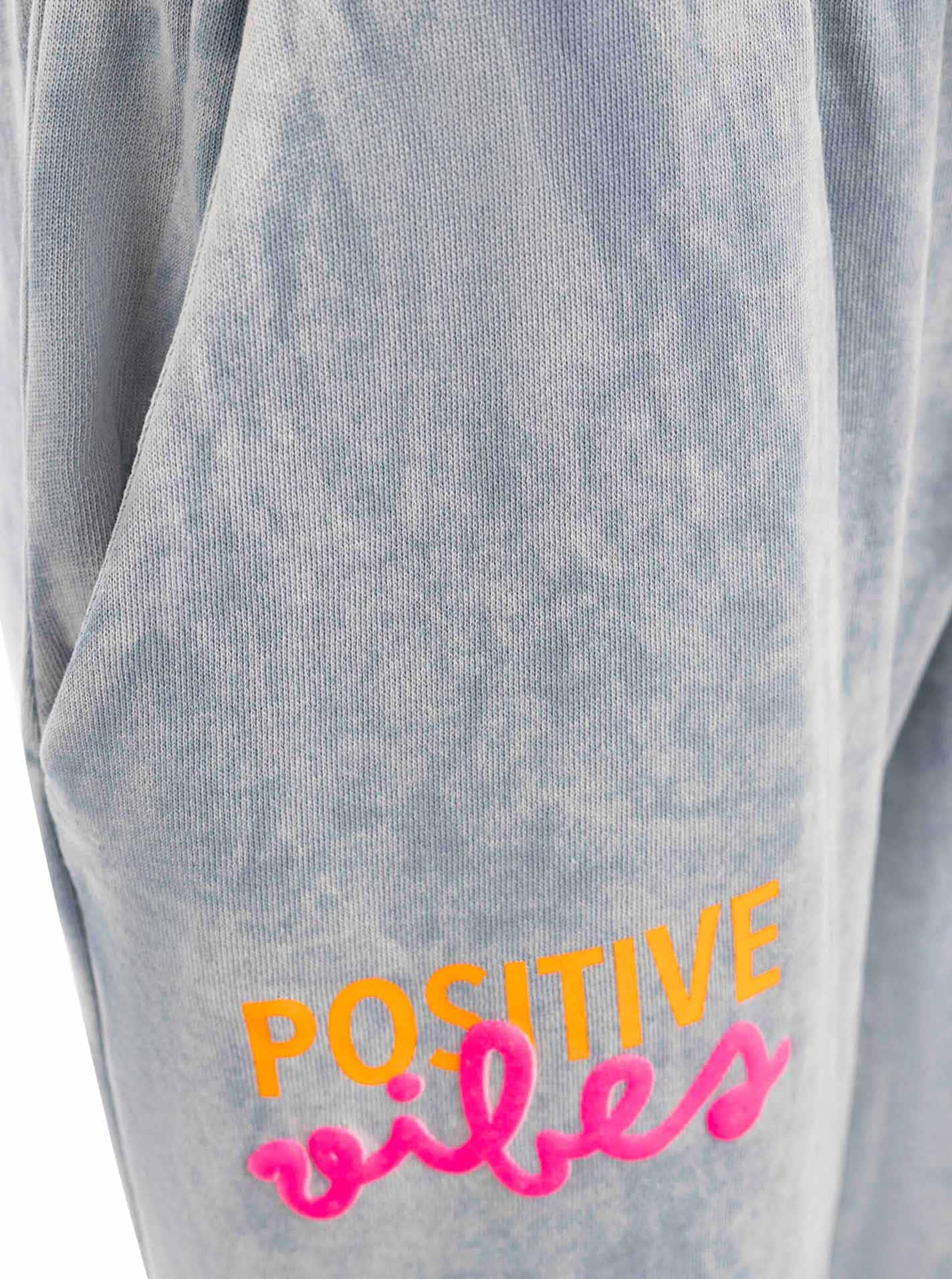 Zwillingsherz Pantalon sweat »"Washed Neon"«  Aspect délavé, taille avec cordon, poches fendues, jambe droite