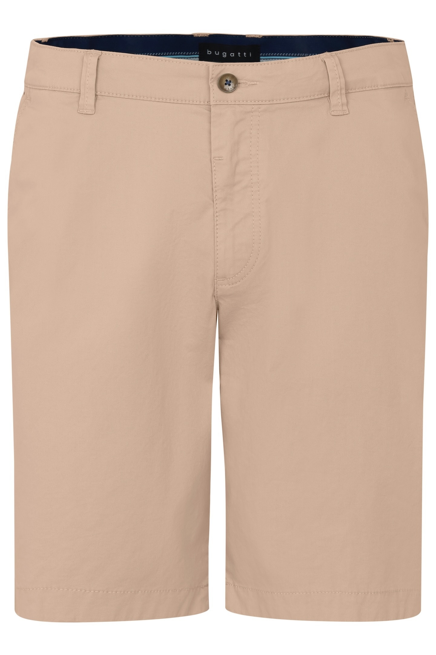 bugatti Bermudas, im lässigen Stil