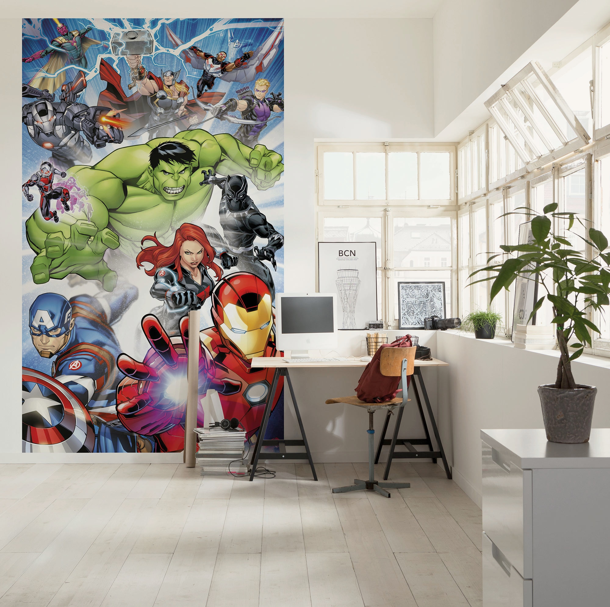 Image of Komar Kindertapete "Marvel Avengers Protect" bedruckt glatt
