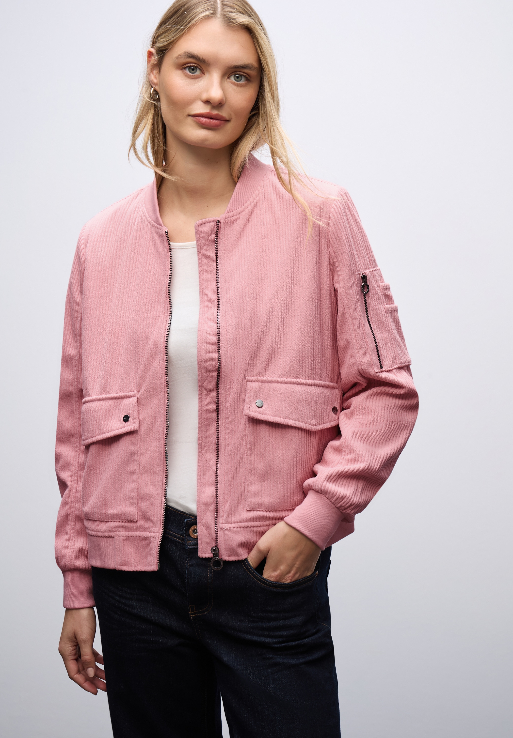 Image of STREET ONE Blouson ohne Kapuze aus Cord und Langarm mit Bündchen und Zipperdetail