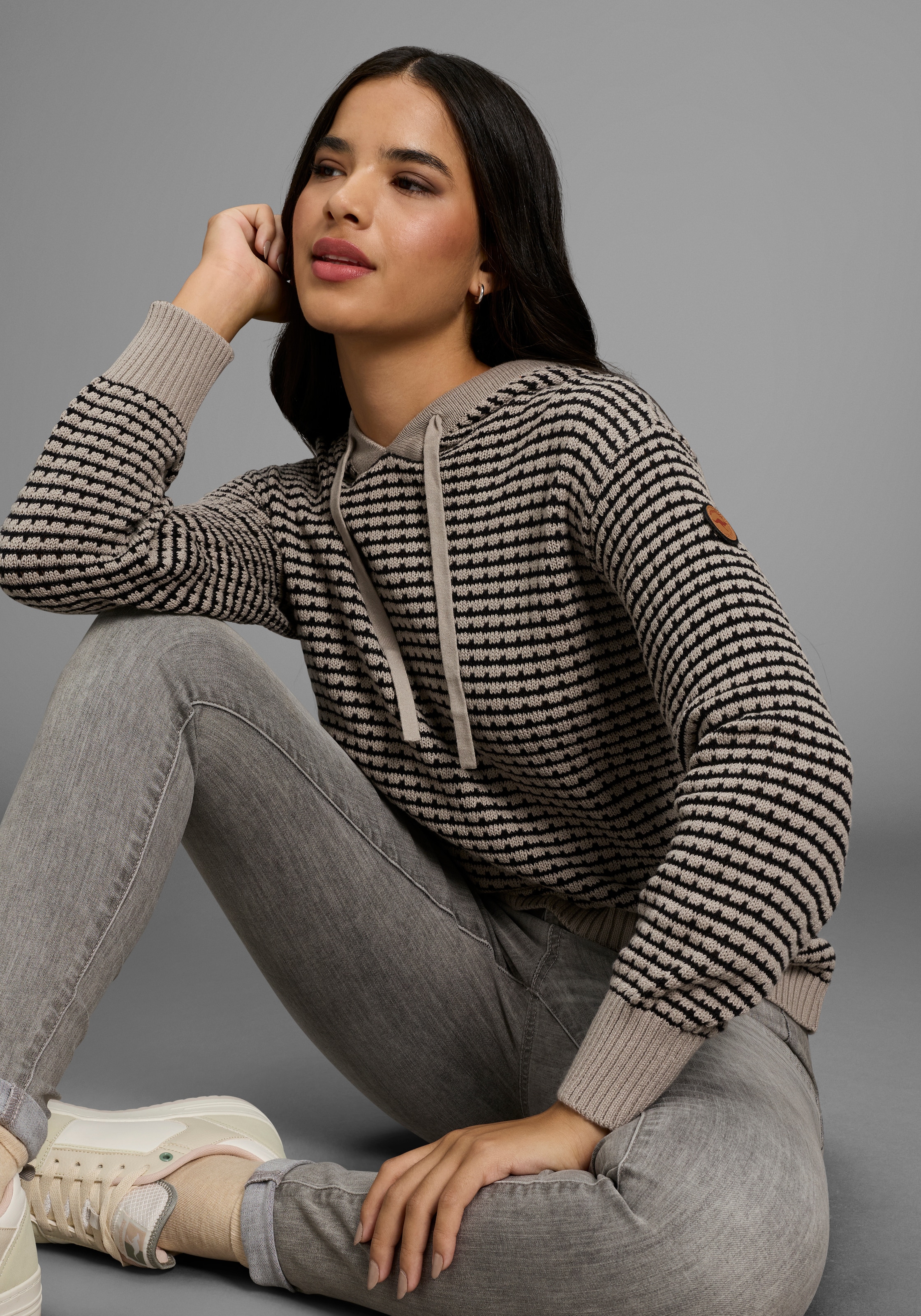 Image of KangaROOS Strickpullover weit geschnitten mit Kapuze