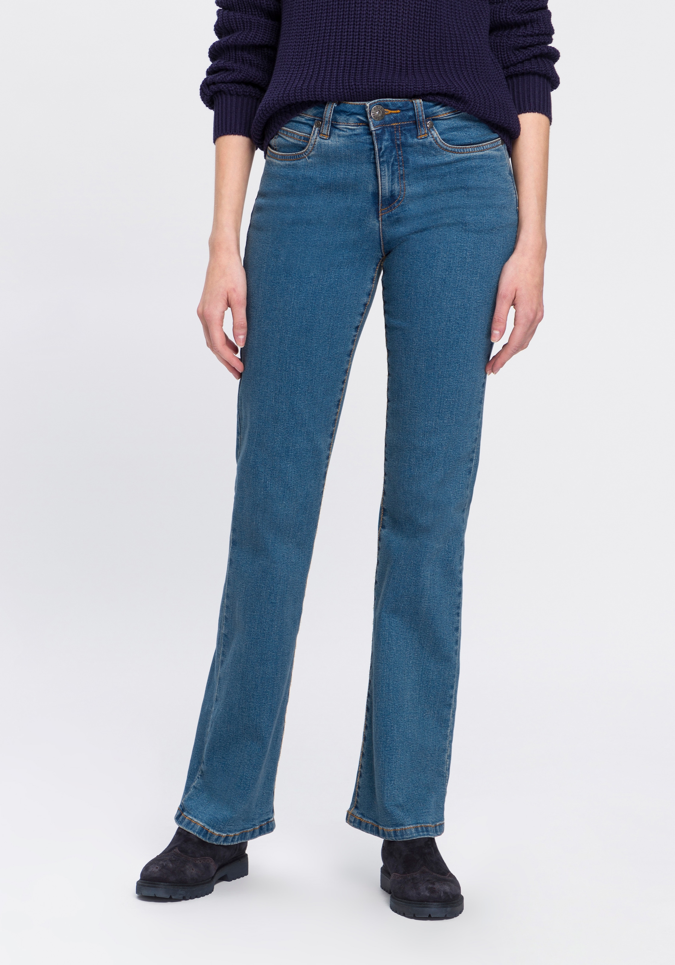 Arizona Bootcut-Jeans »Comfort-Fit«, High Waist versandkostenfrei auf