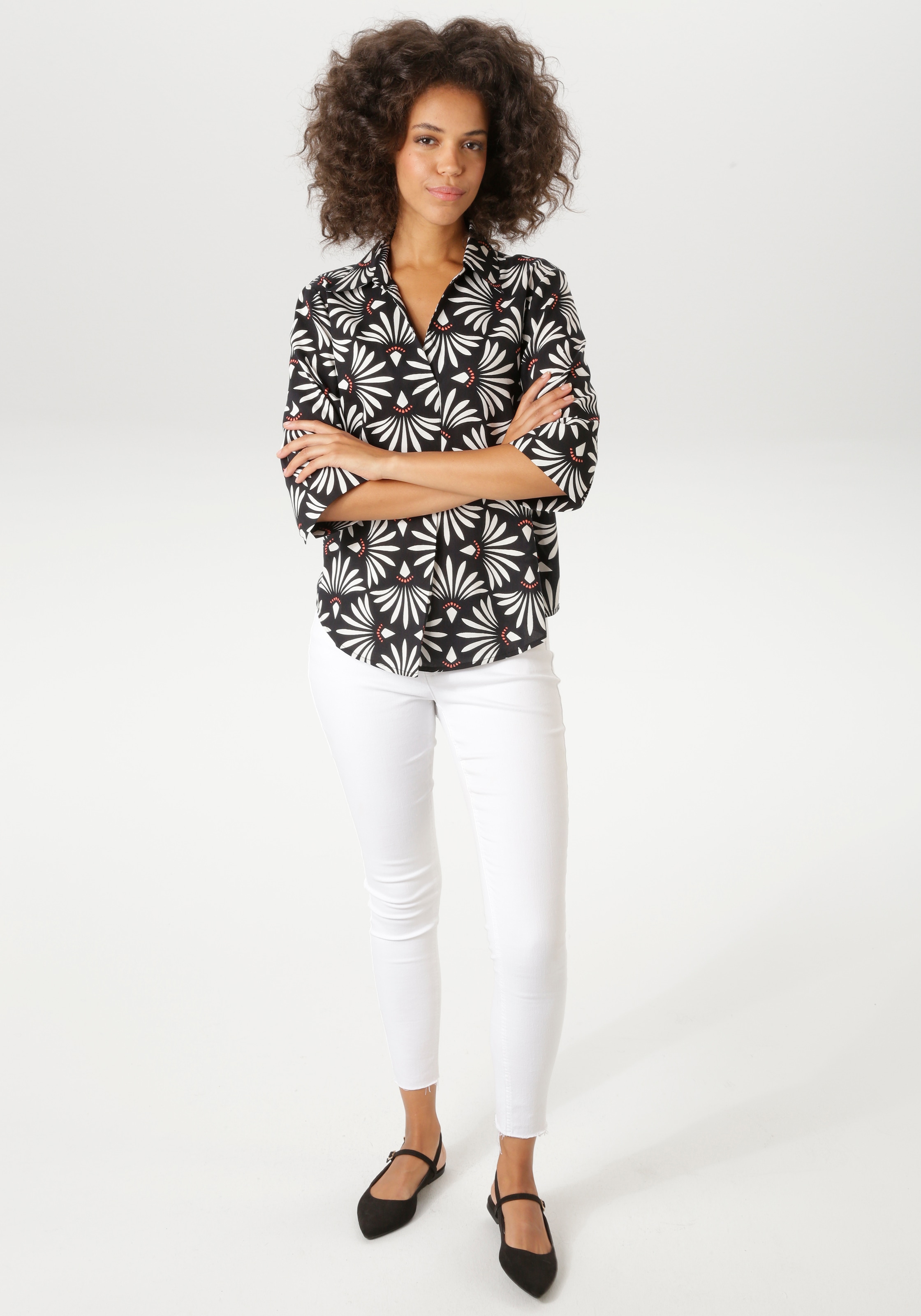 Aniston CASUAL Schlupfbluse mit fantasievollem, grafischen Druck - NEUE KOLLEKTION